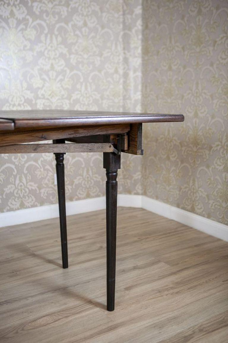 Mesa de comedor extensible de roble de principios del siglo XX en venta 4