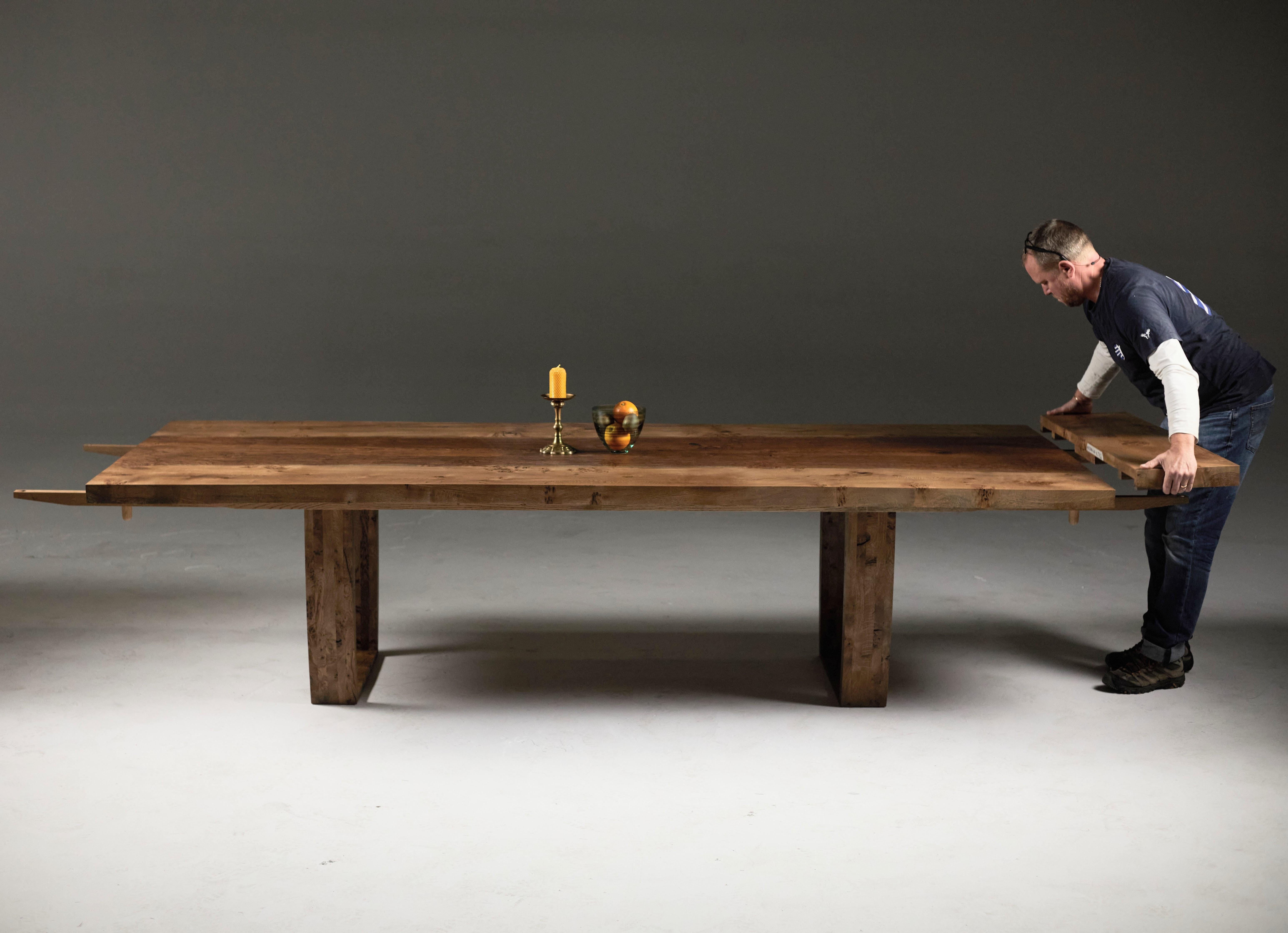 Extendable oak table with central live edge brown oak by Jonathan Field For Sale 3