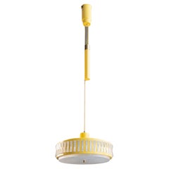 Extendable pendant lamp in yellow metal and plastic, 1970 Extendable