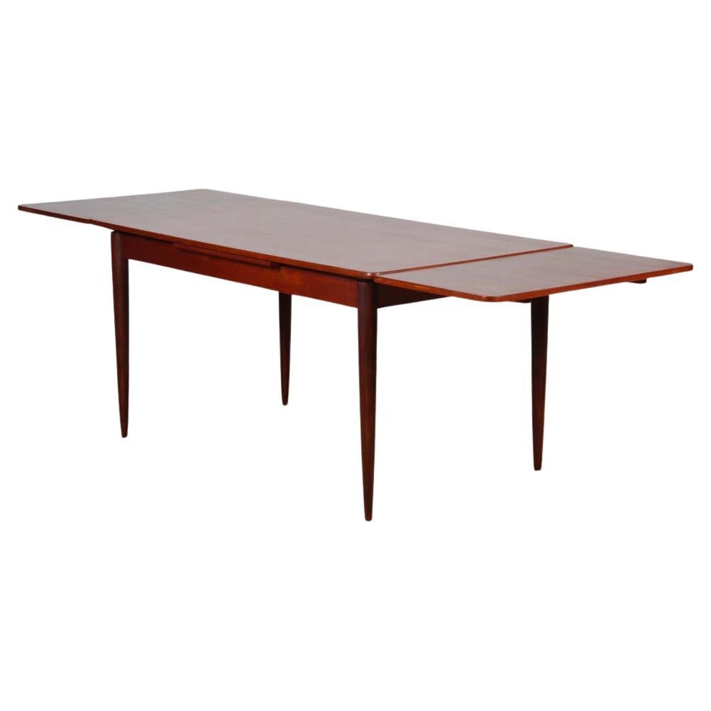 Extendable rectangular teak dining table, 1970