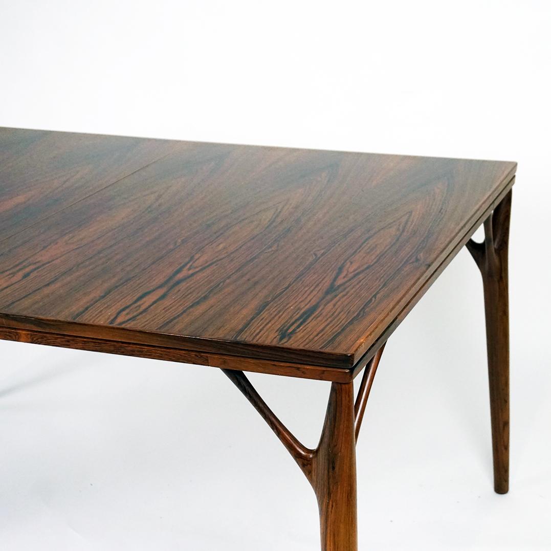 Extendable Rosewood Dining Table by Helge Vestergaard Jensen Denmark For Sale 4