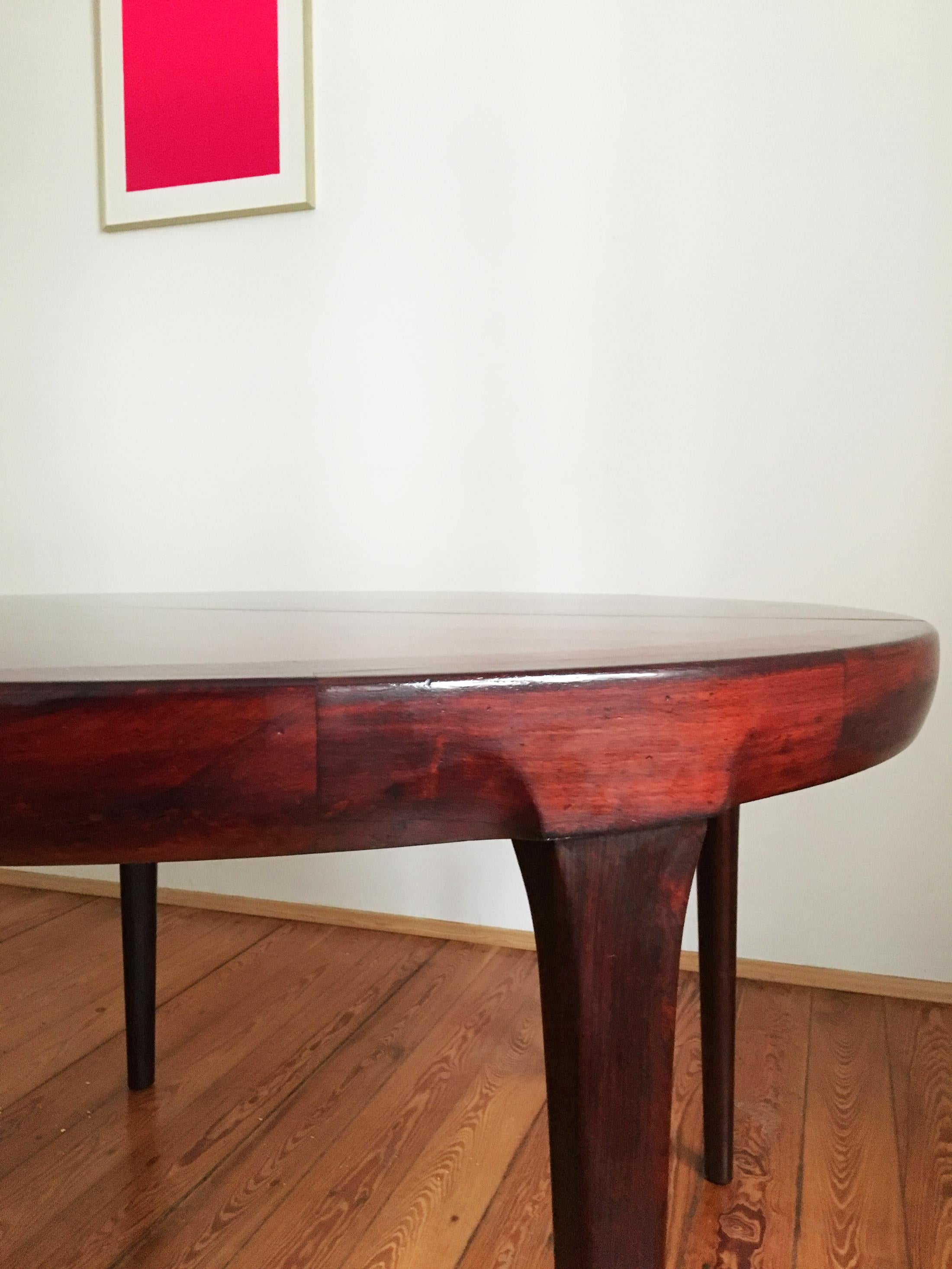 Extendable Rosewood Dining Table by Ib Kofod-Larsen For Sale 6