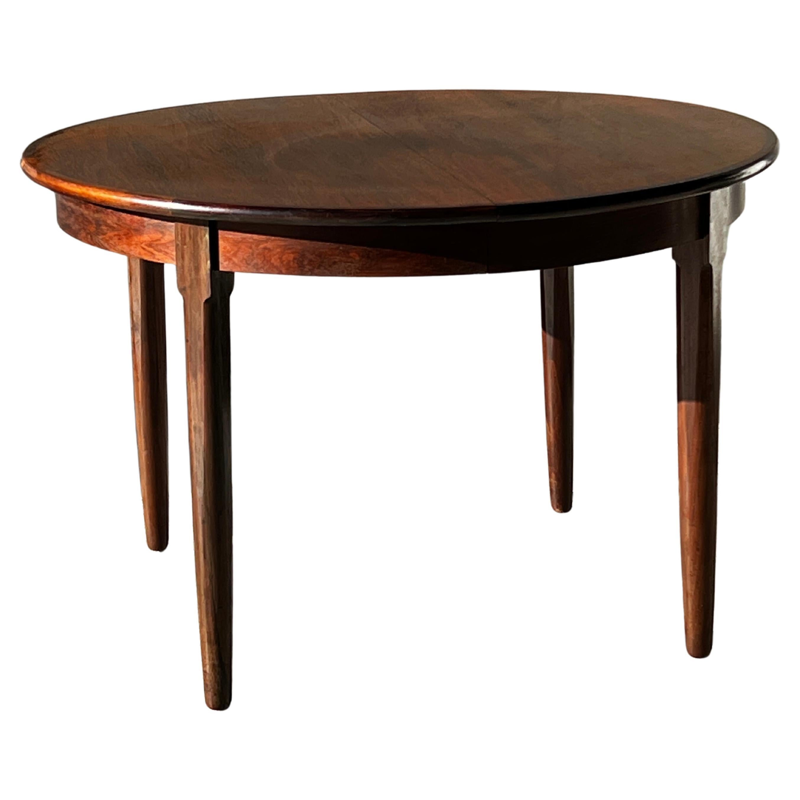 Extendable rosewood round table Cj Rosengaarden, Denmark 1960