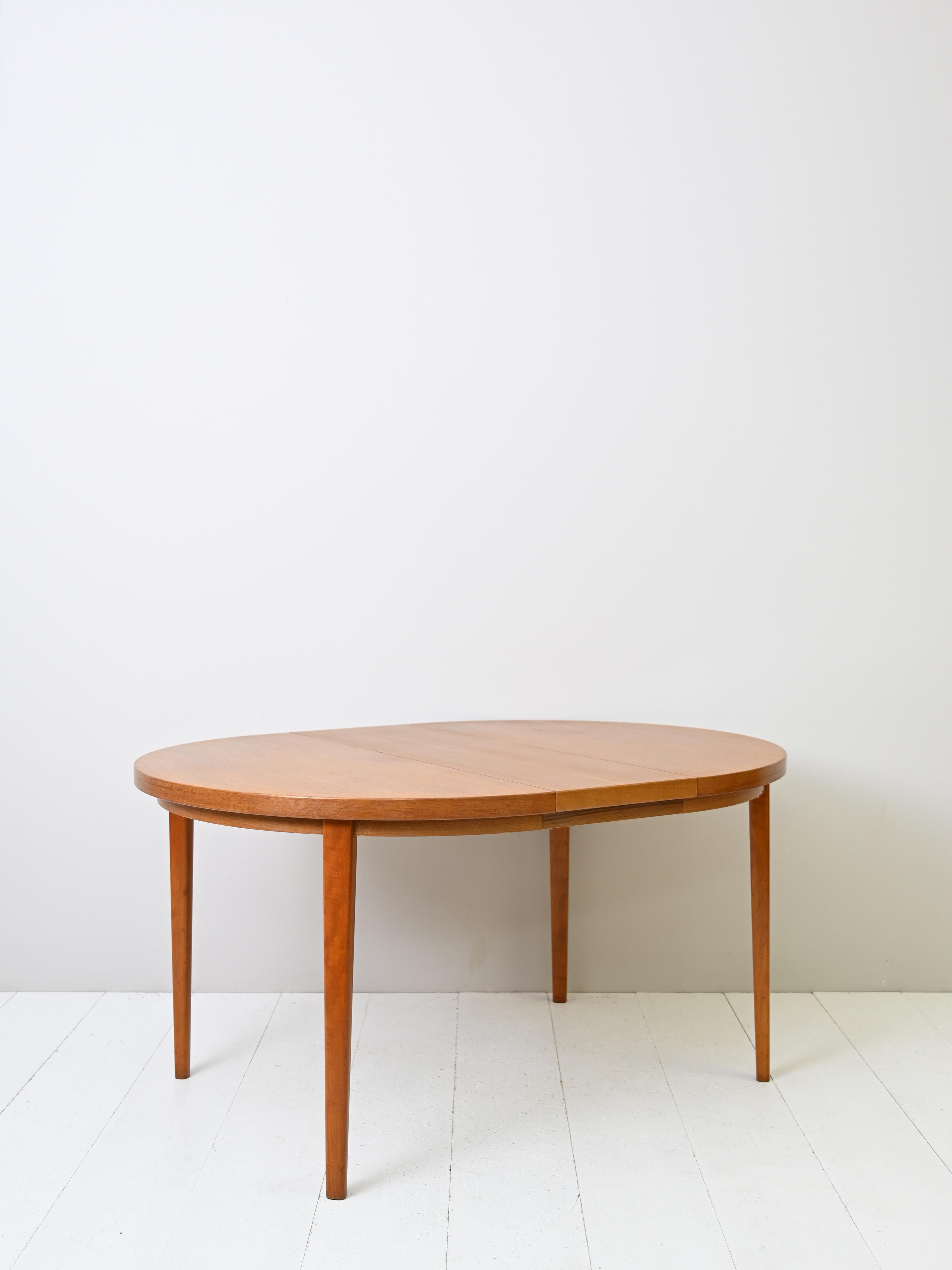 Scandinavian Modern Extendable Round Dining Table