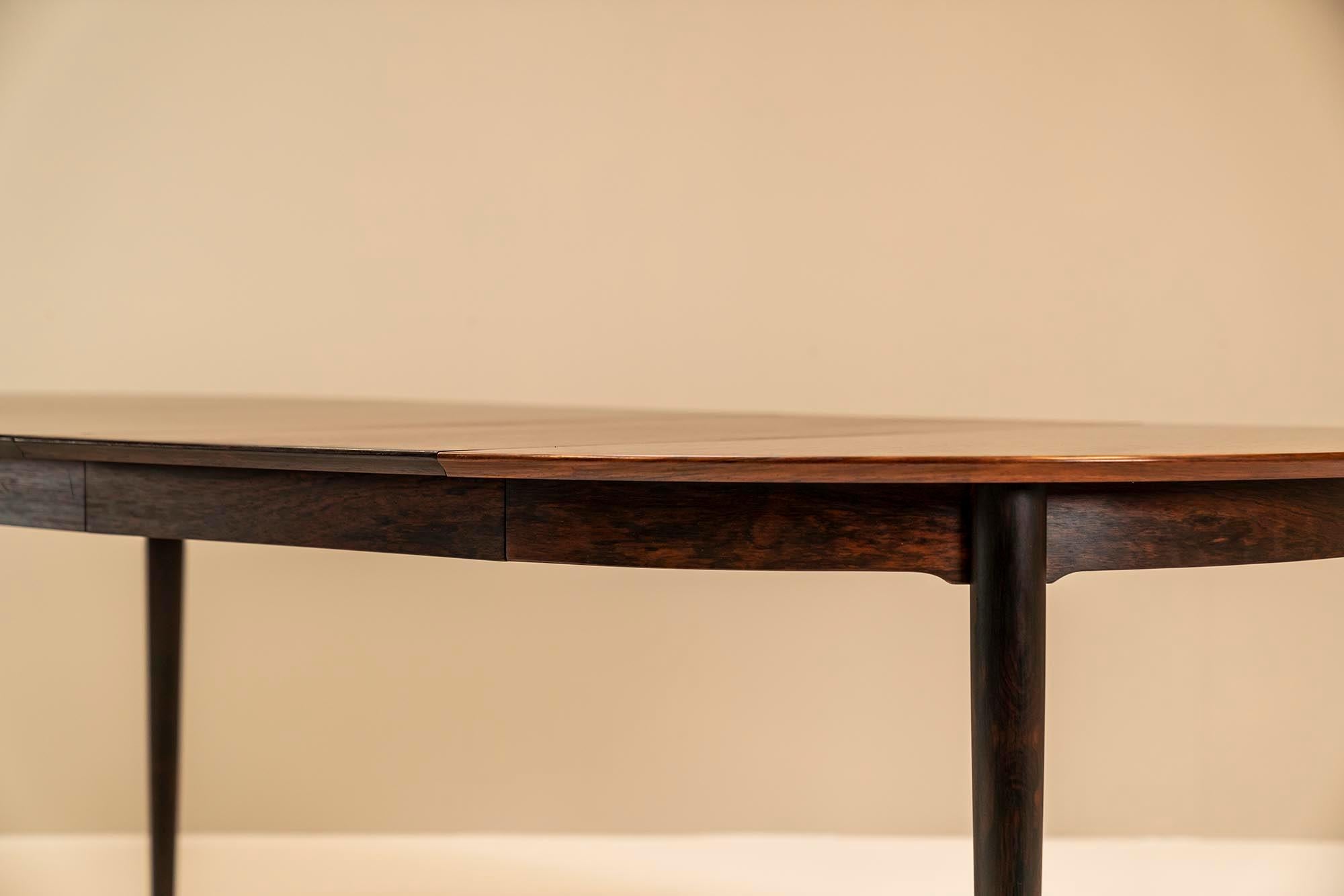 Extendable Round Dining Table in Rosewood by Arne Vodder, Denmark, 1950s 4