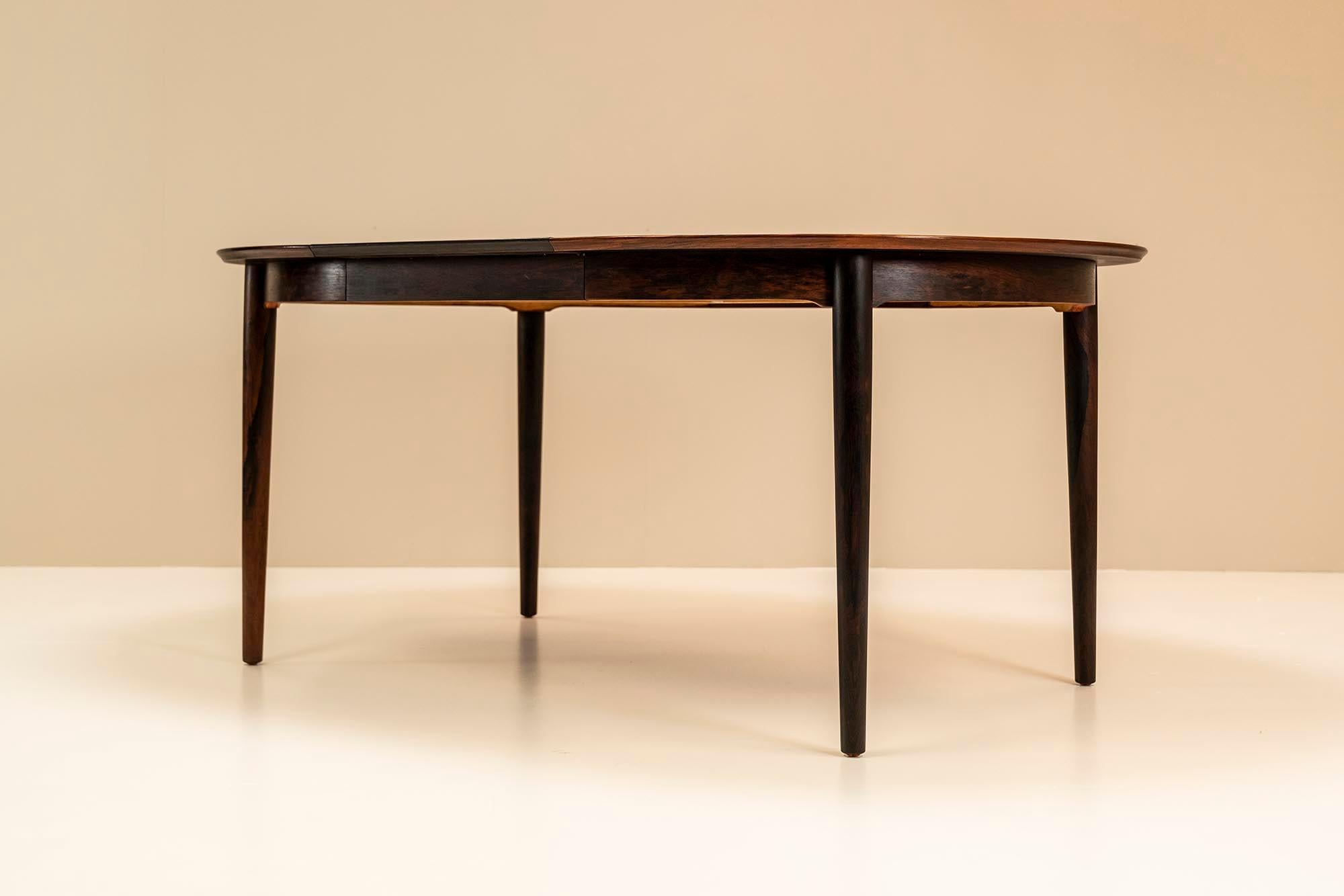 Extendable Round Dining Table in Rosewood by Arne Vodder, Denmark, 1950s 1