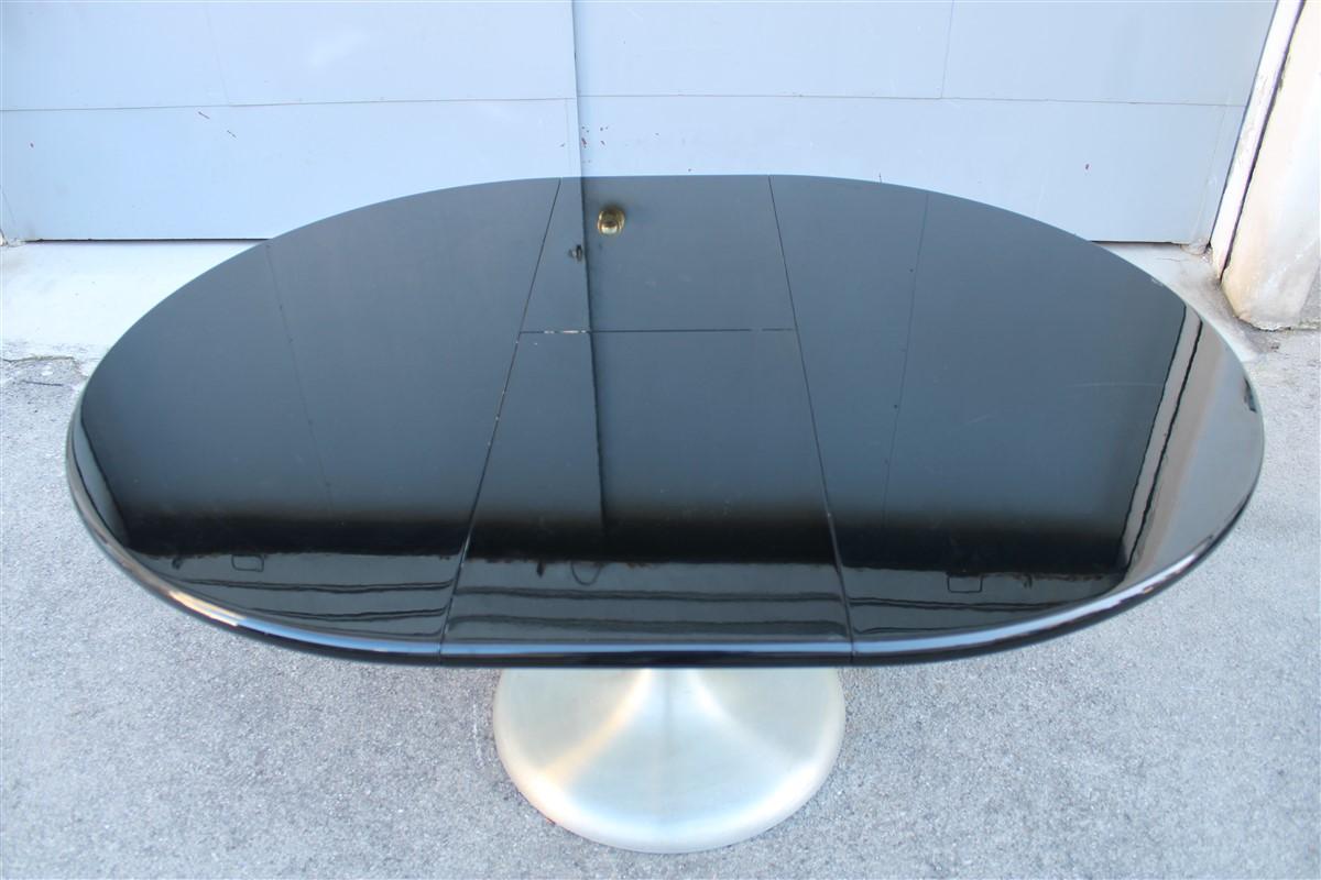 Extendable Round Table in Black Lacquer Satin Metal 1970  Moscatelli  Formanova For Sale 6