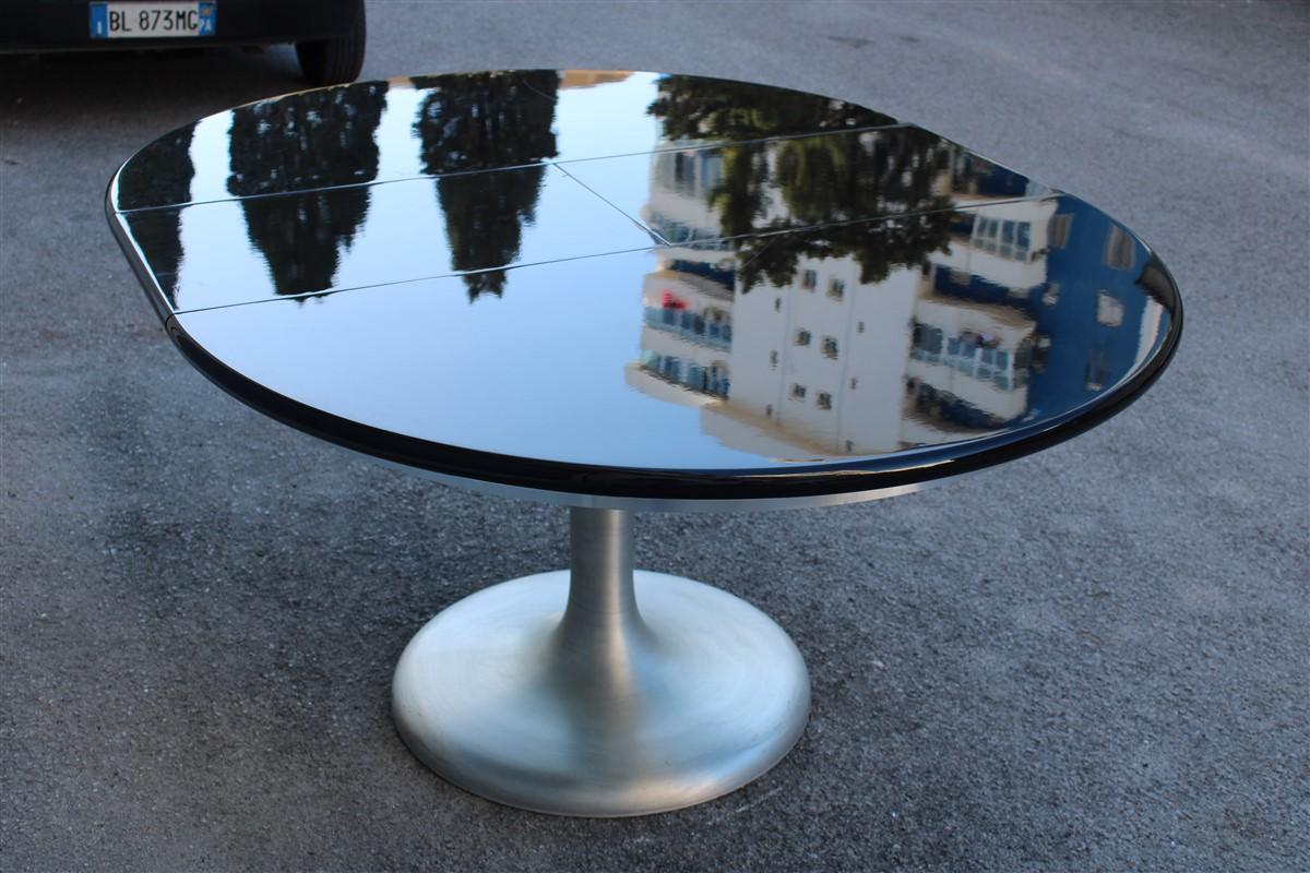 Extendable Round Table in Black Lacquer Satin Metal 1970  Moscatelli  Formanova For Sale 8