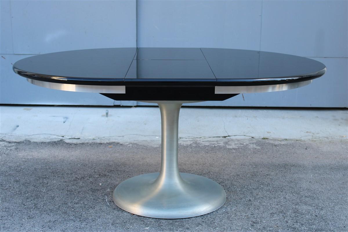 Extendable Round Table in Black Lacquer Satin Metal 1970  Moscatelli  Formanova For Sale 2