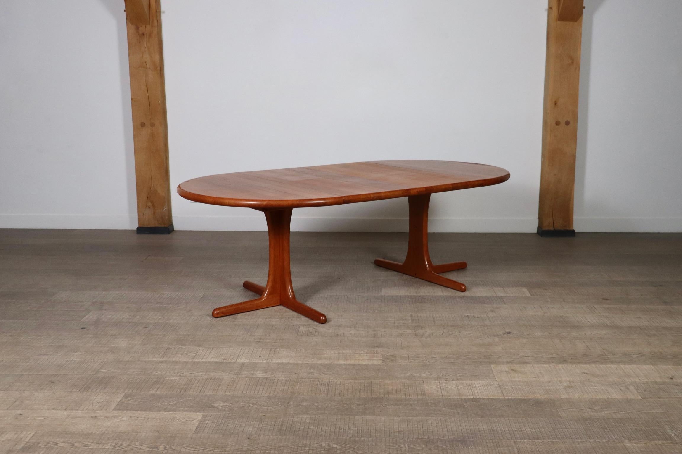Extendable Round To Oval Dining Table In Teak, Denmark 1960s 9