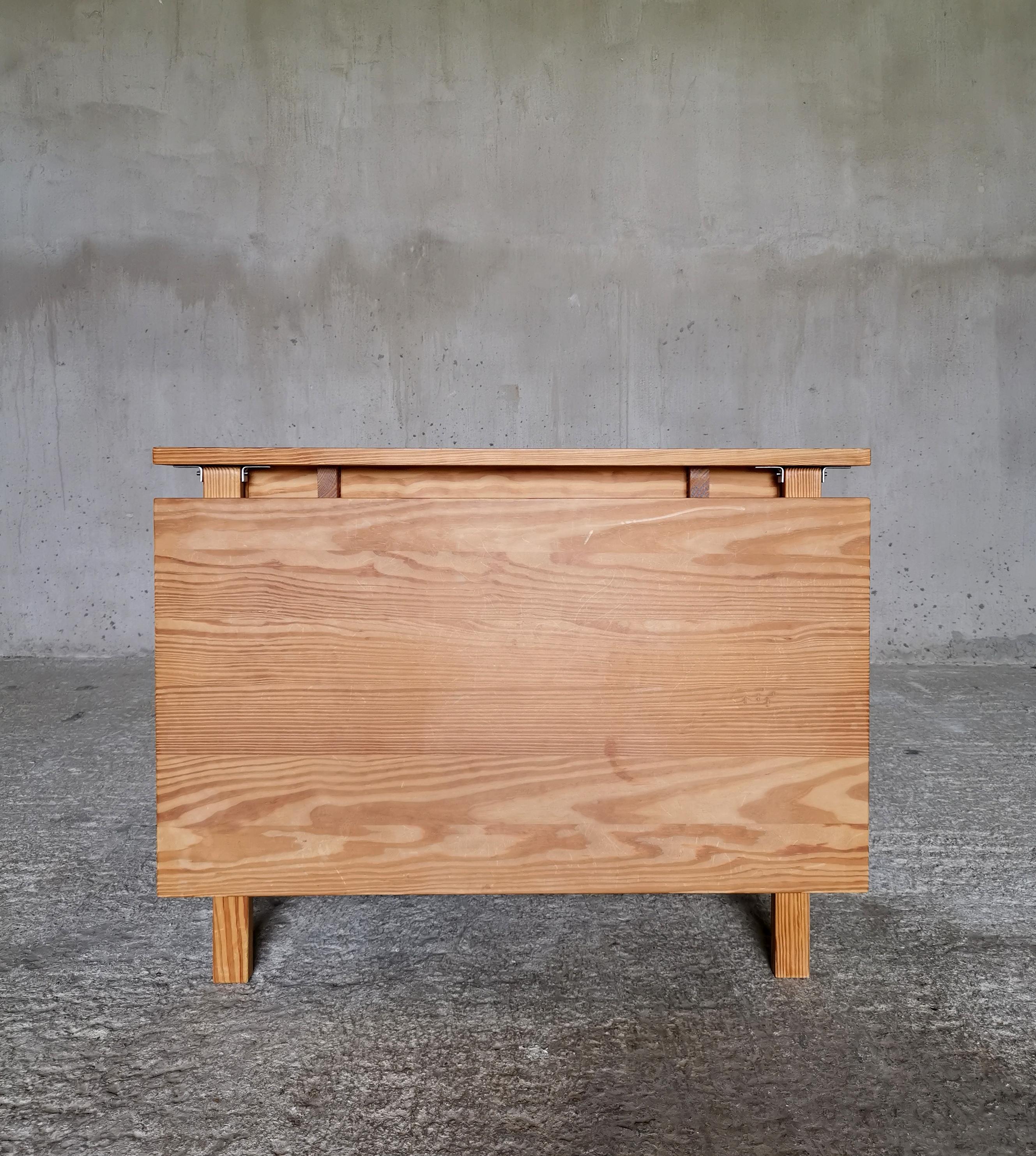 Table de bureau / salle à manger à abattant en pin d'Oregon massif, pièce de Compagnon Danemark années 1960 en vente 3