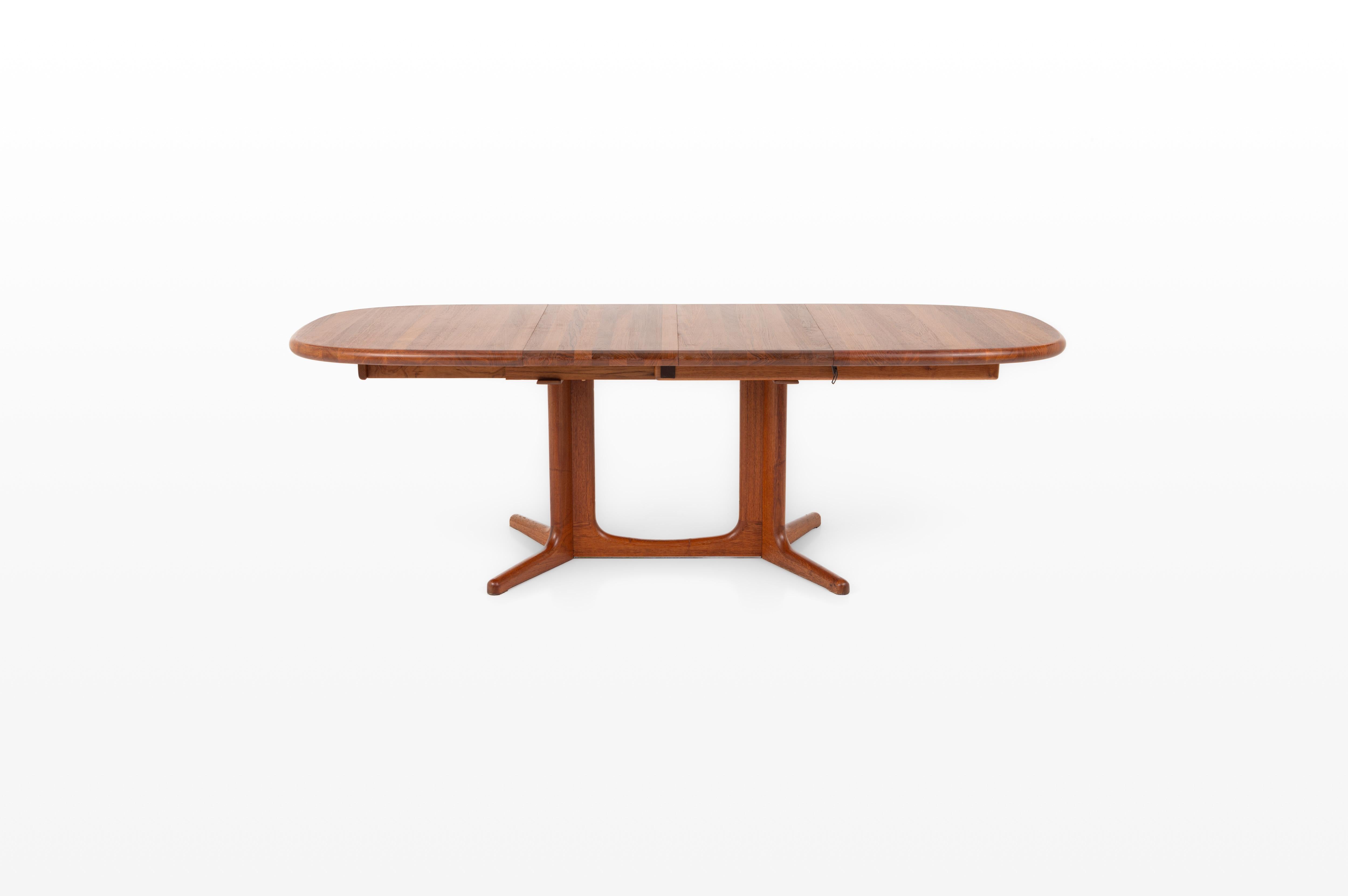 20th Century Extendable Solid Teak Dining Table from Glostrup Møbelfabrik, 1960s For Sale