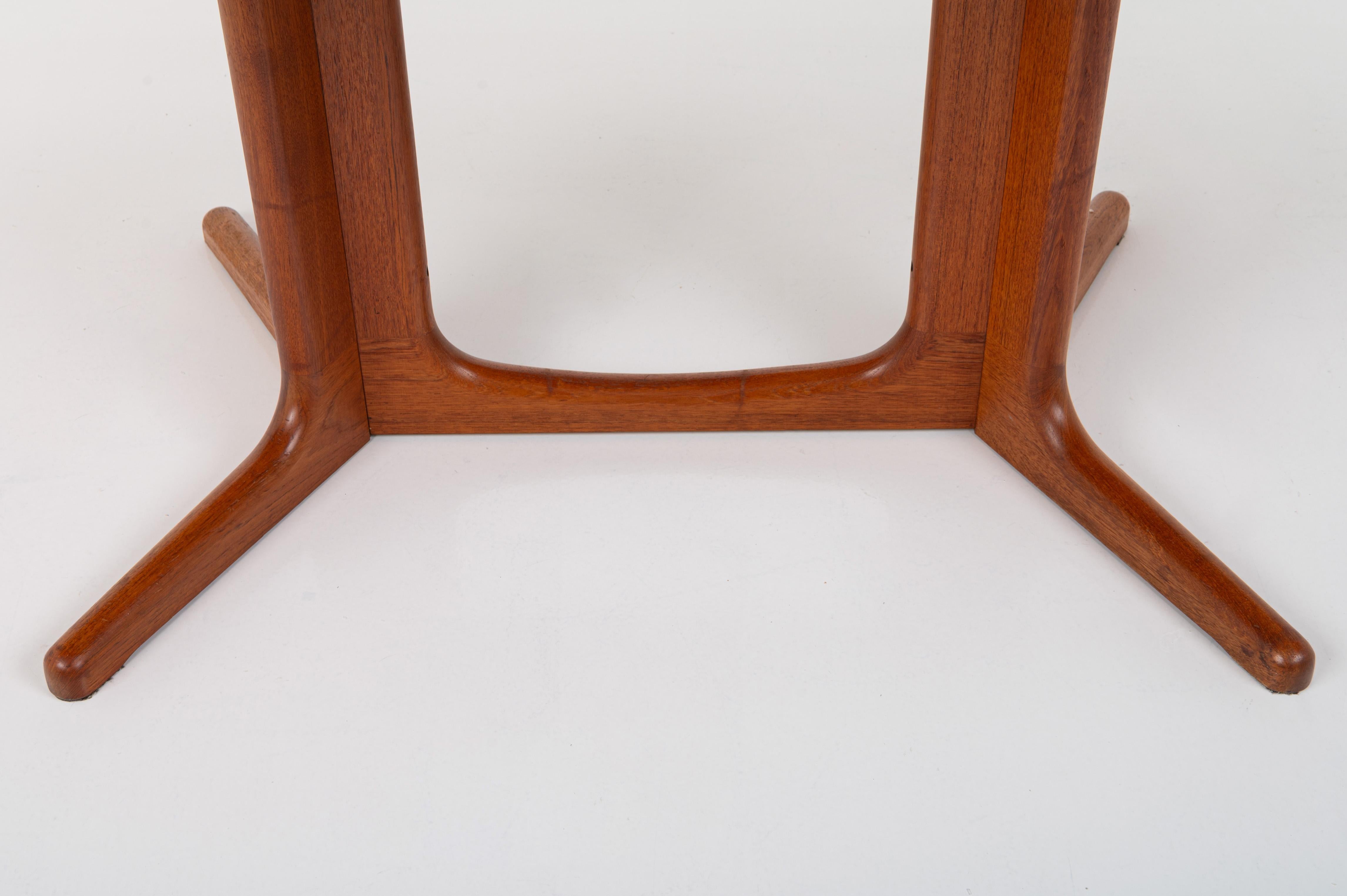 Extendable Solid Teak Dining Table from Glostrup Møbelfabrik, 1960s For Sale 3