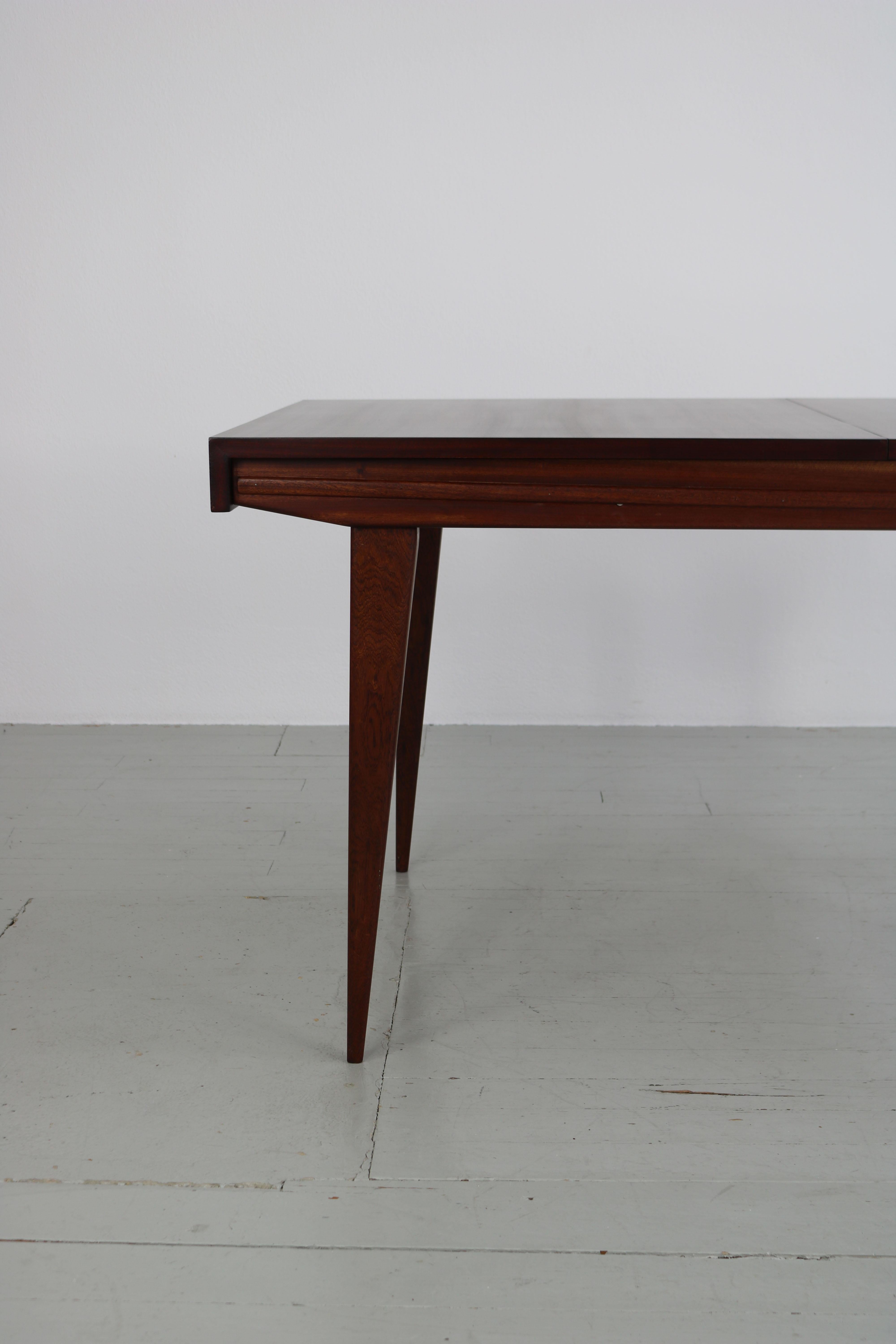Ausziehbarer Tisch von Maurice Pr, entworfen in Frankreich in den 1950er Jahren im Angebot 7