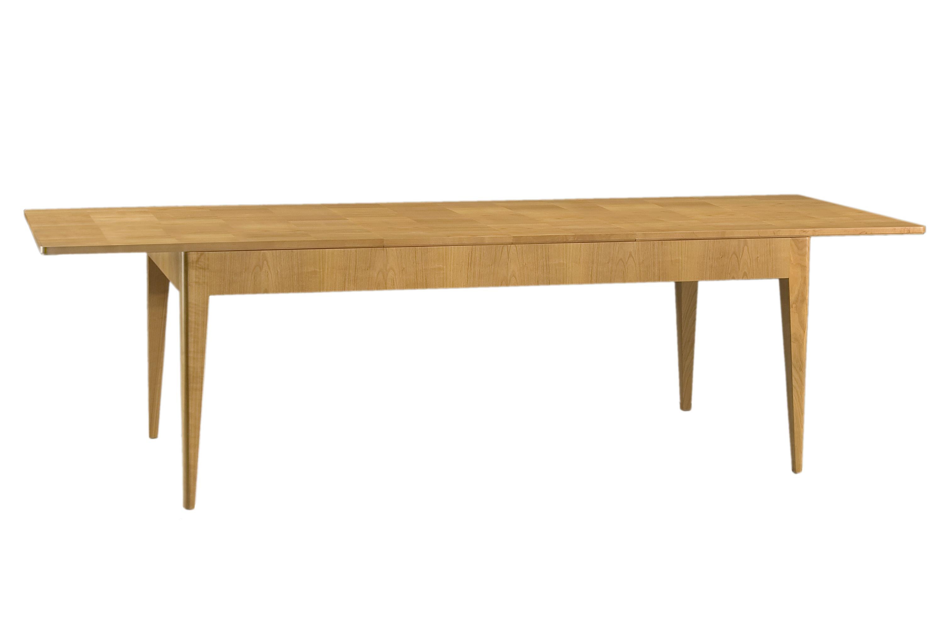 extendable table made of cherry wood.
Precious veneer top.
Manufactured by Morelato