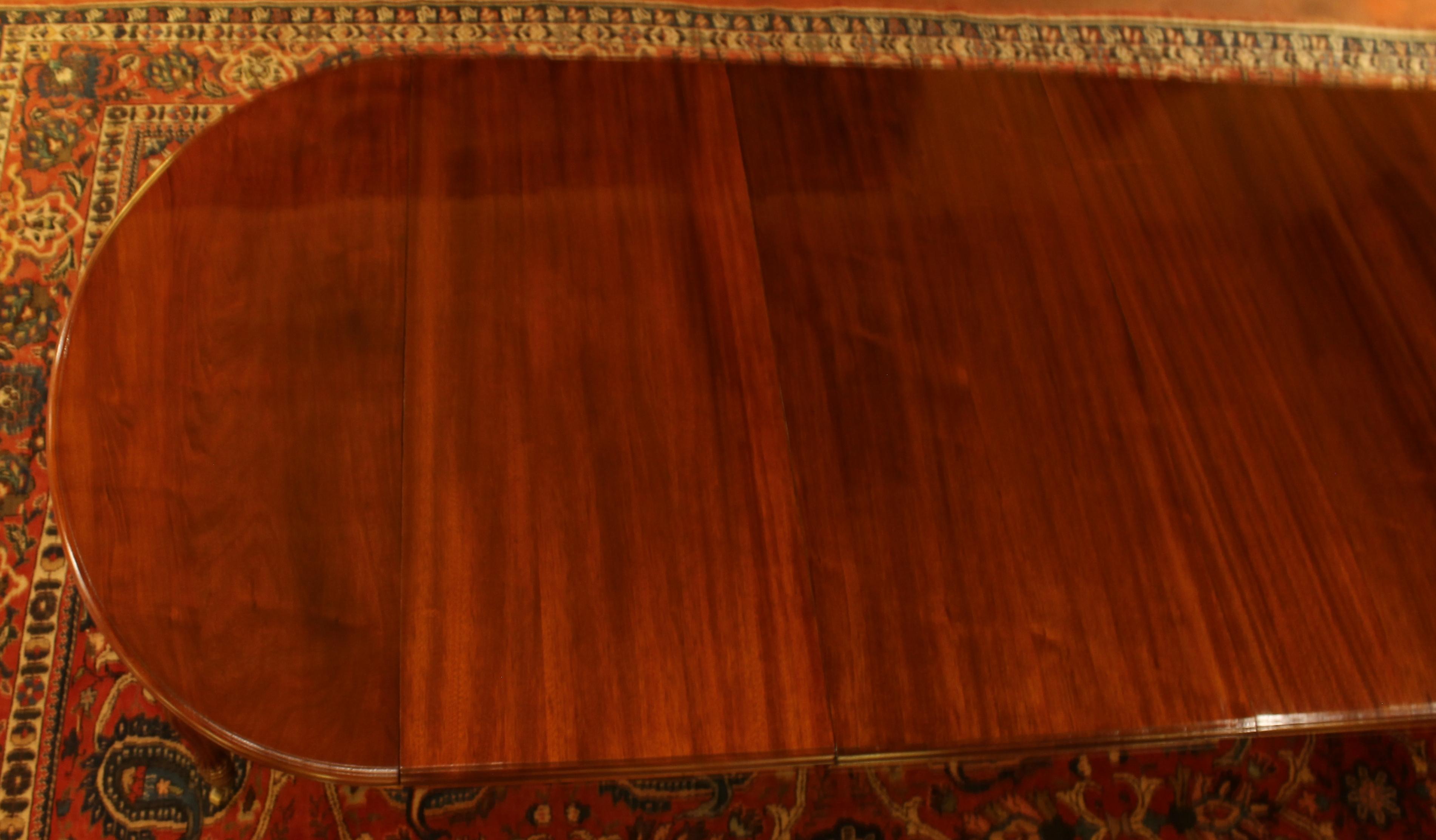 Extendable Table in Mahogany - 19th Century-France 7