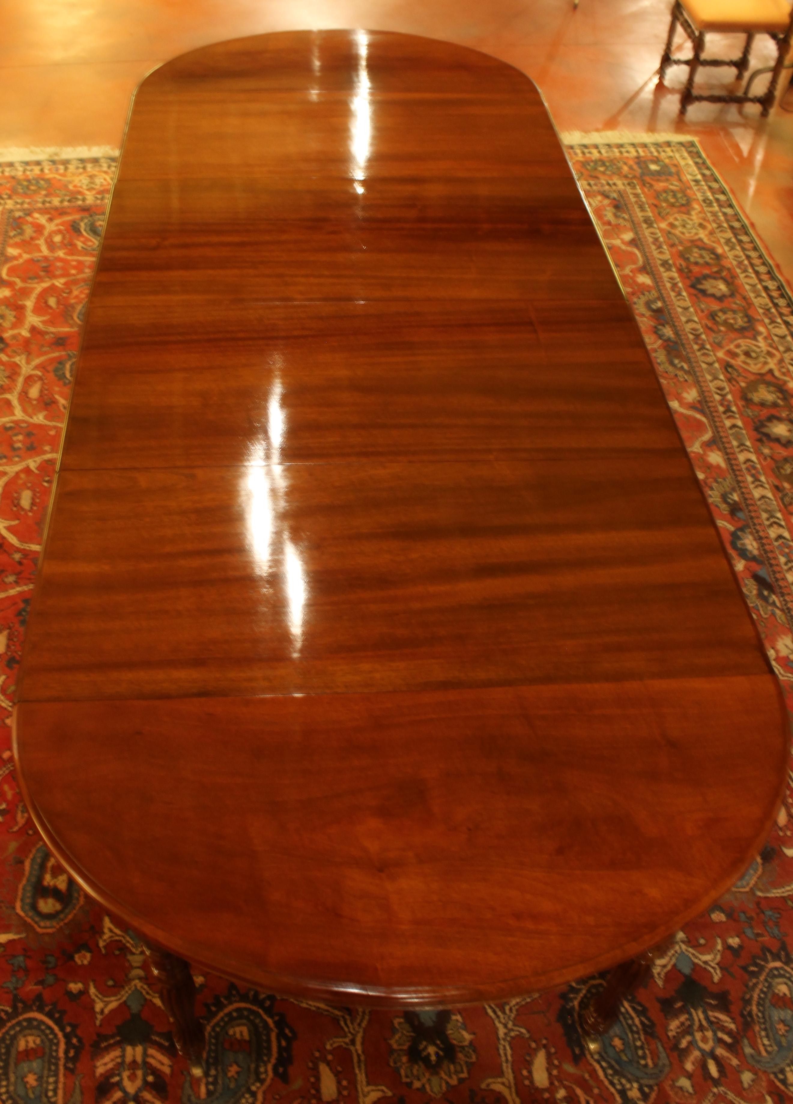 Extendable Table in Mahogany - 19th Century-France 8