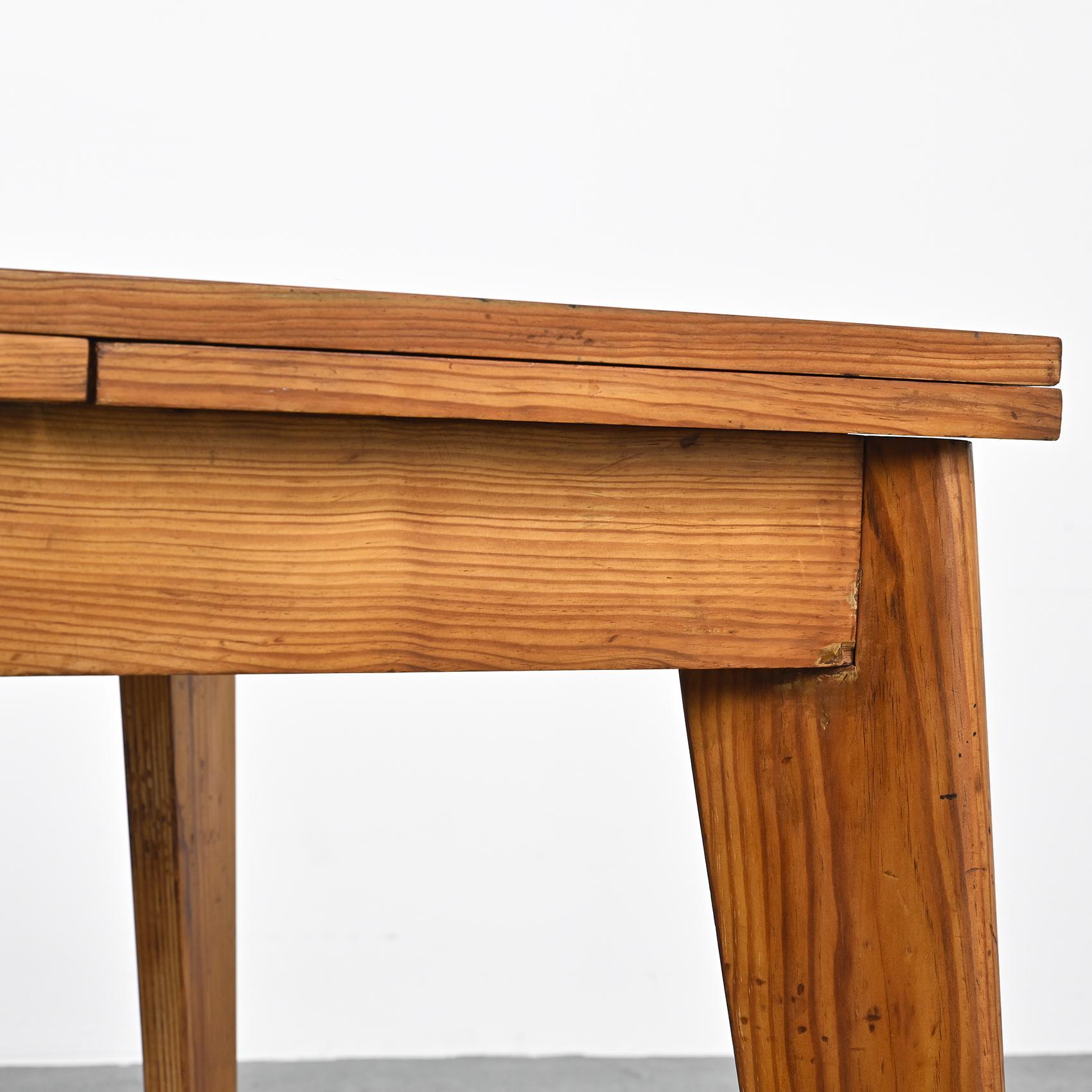  Extendable Table in Solid Pine, French Reconstruction ca. 1945 3