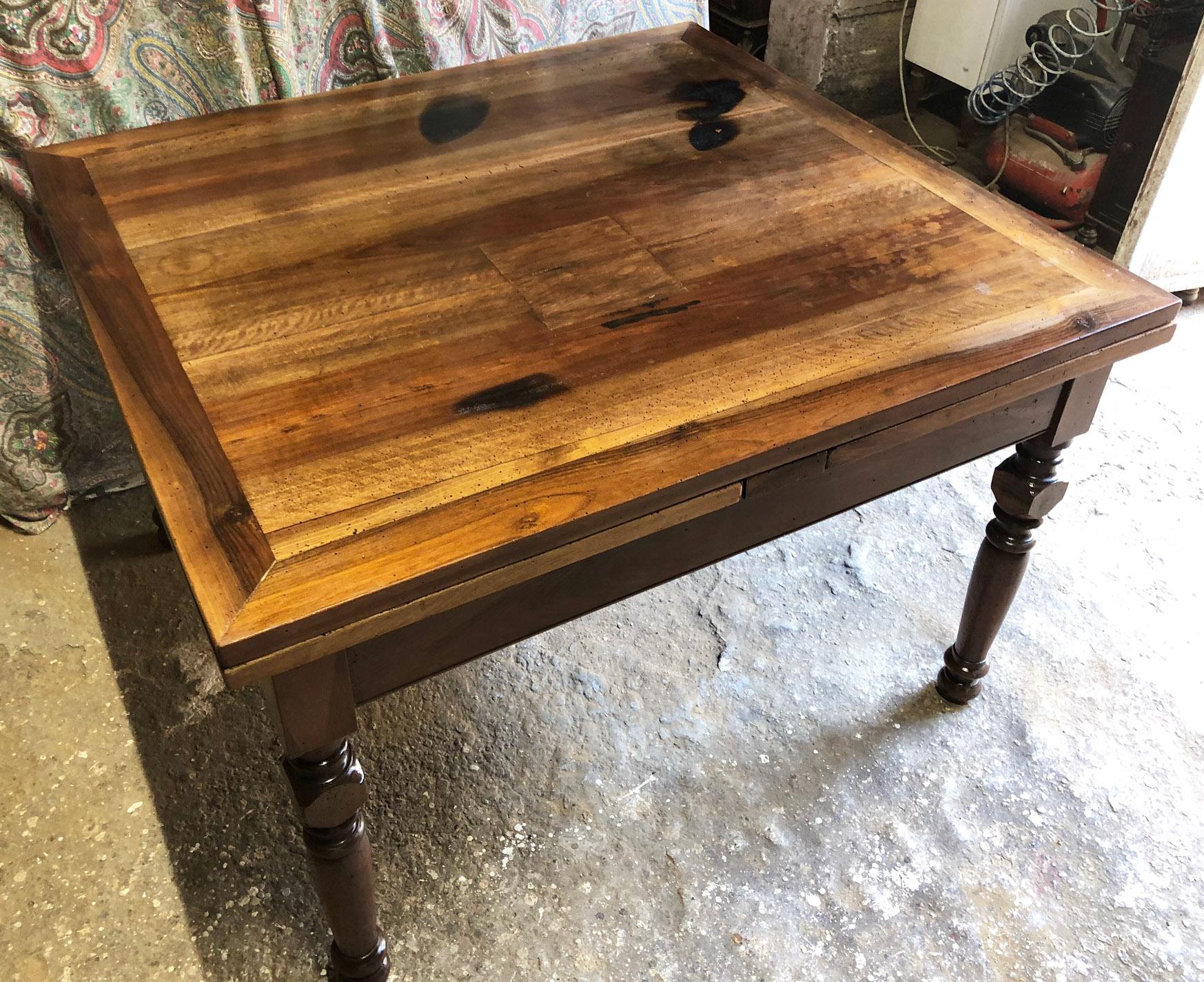 Extendable Table in Solid Tuscan Walnut, Original Farmhouse For Sale 6