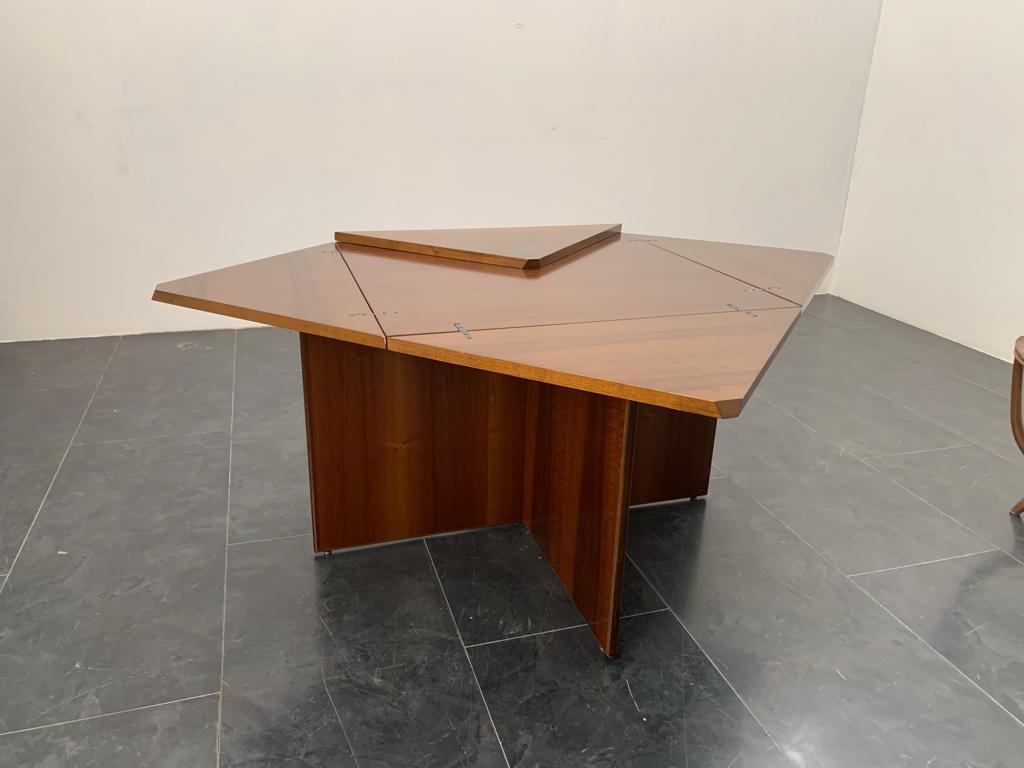 Extendable Table with Overwhelming Envelope Openings  For Sale 10