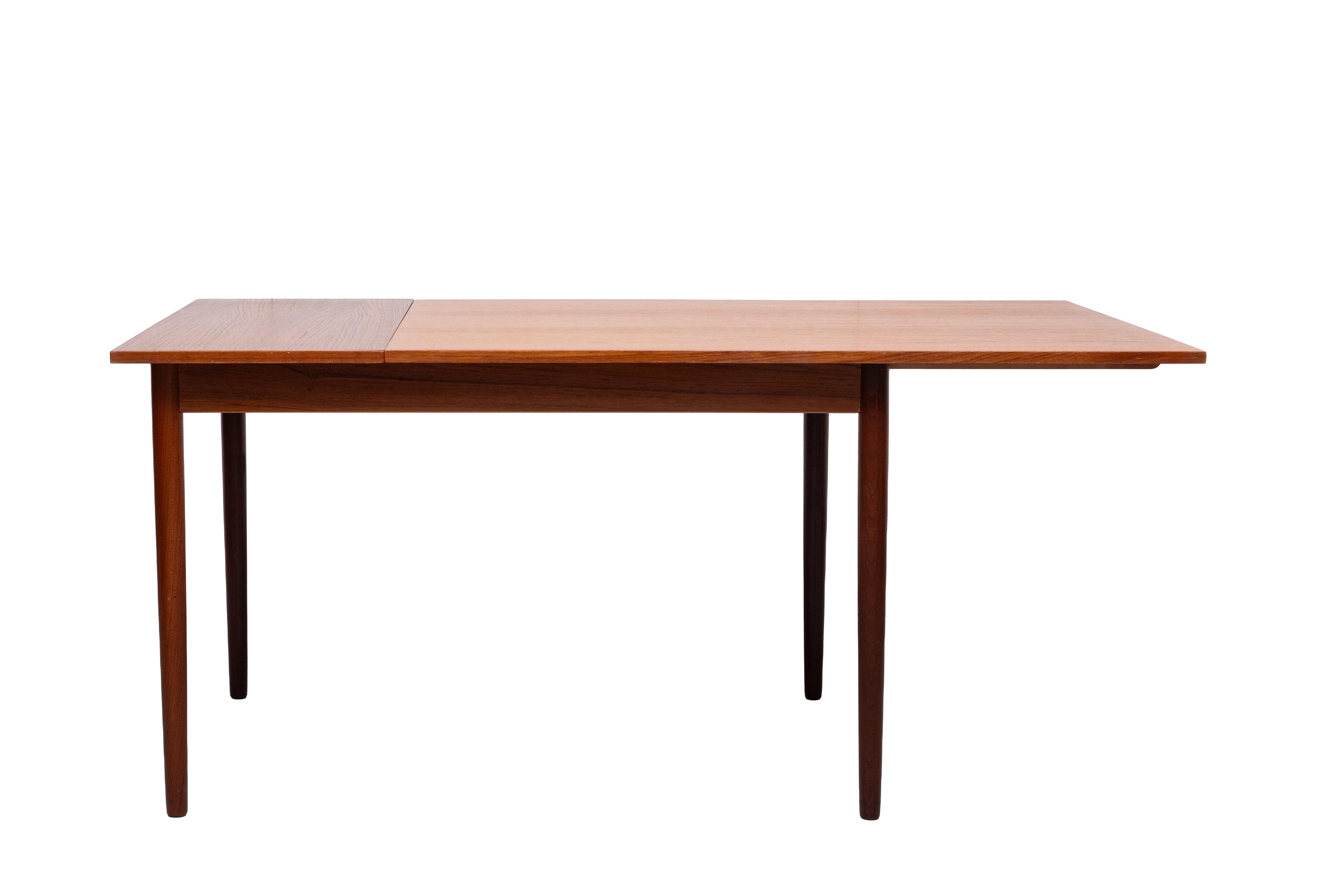 extendable Teak dining table 1960s Holland For Sale 1