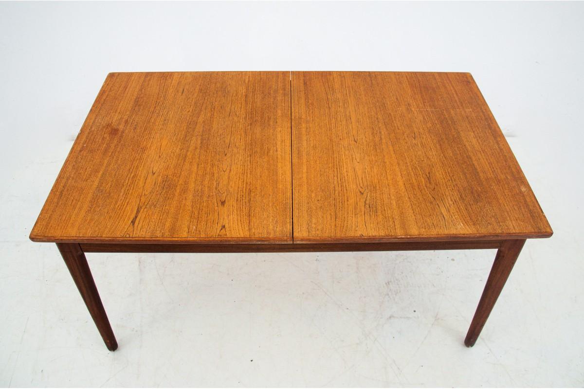 Scandinavian Modern Extendable Teak Dining Table, Danish Design, 1960s