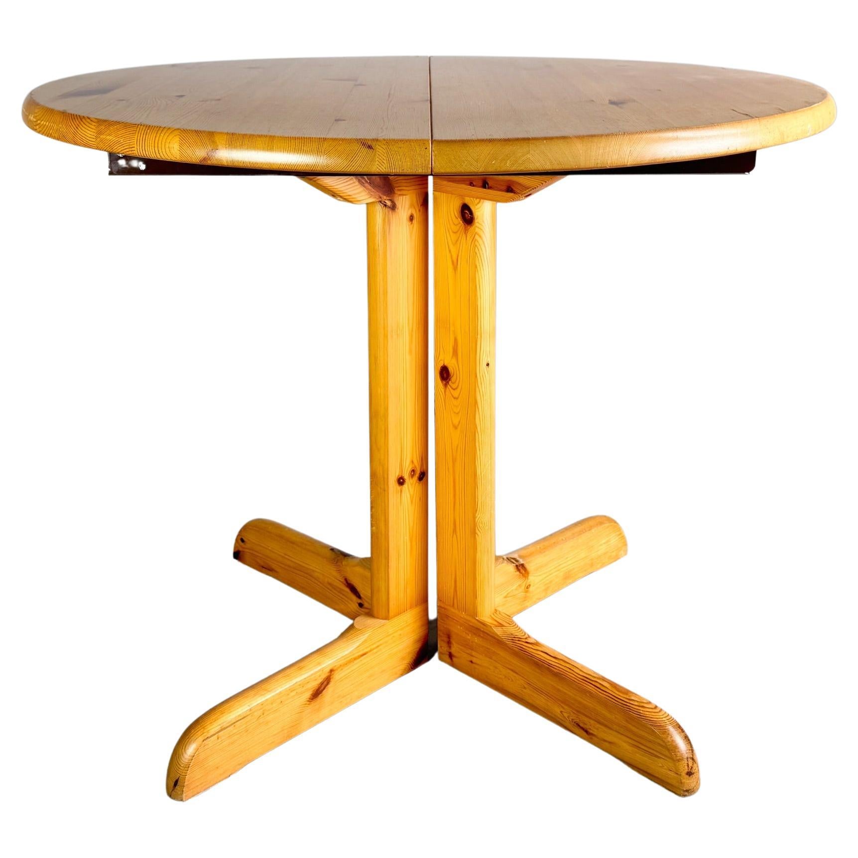 Ausziehbarer Vintage-Esstisch aus Kiefernholz im Stil von Rainer Daumiller im Angebot