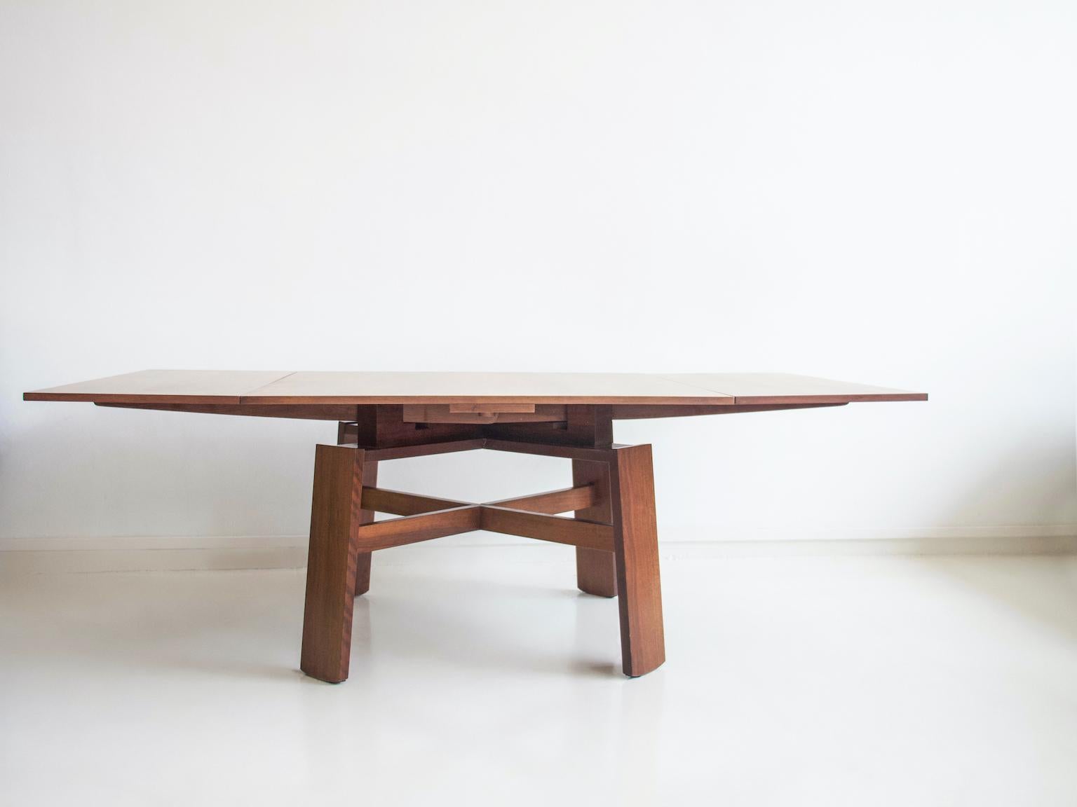 Extendable Walnut Dining Table by Silvio Coppola for Bernini For Sale 9