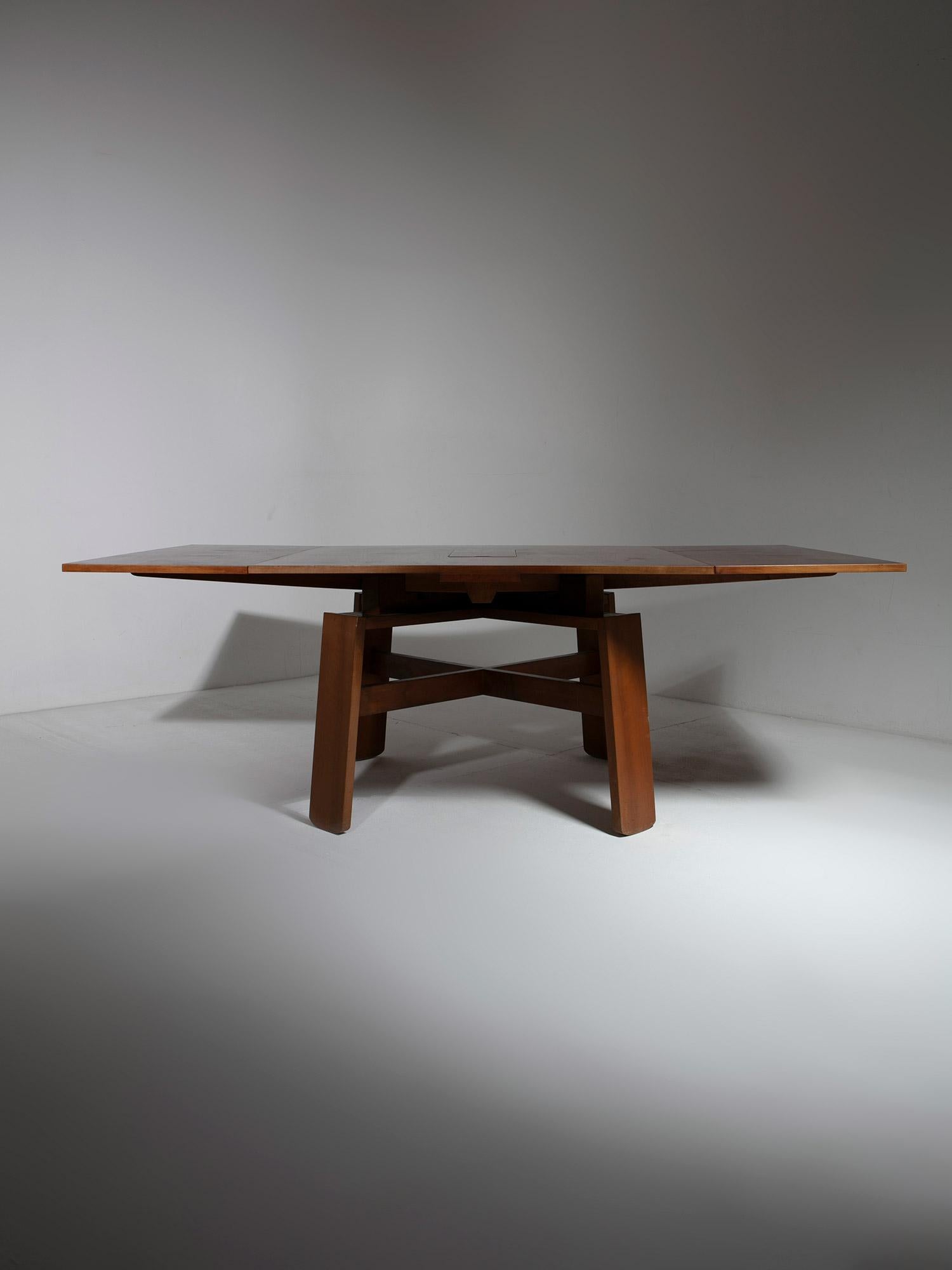 Mid-20th Century Extendible Squared Dining Table by Silvio Coppola for Bernini, Italy, 1960s For Sale