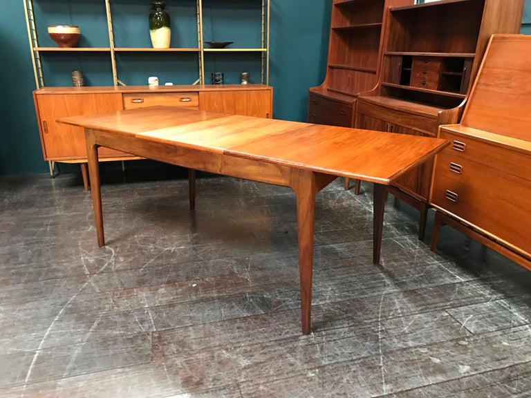 Extending British Midcentury Teak Dining Table by Younger of Glasgow For Sale at 1stDibs