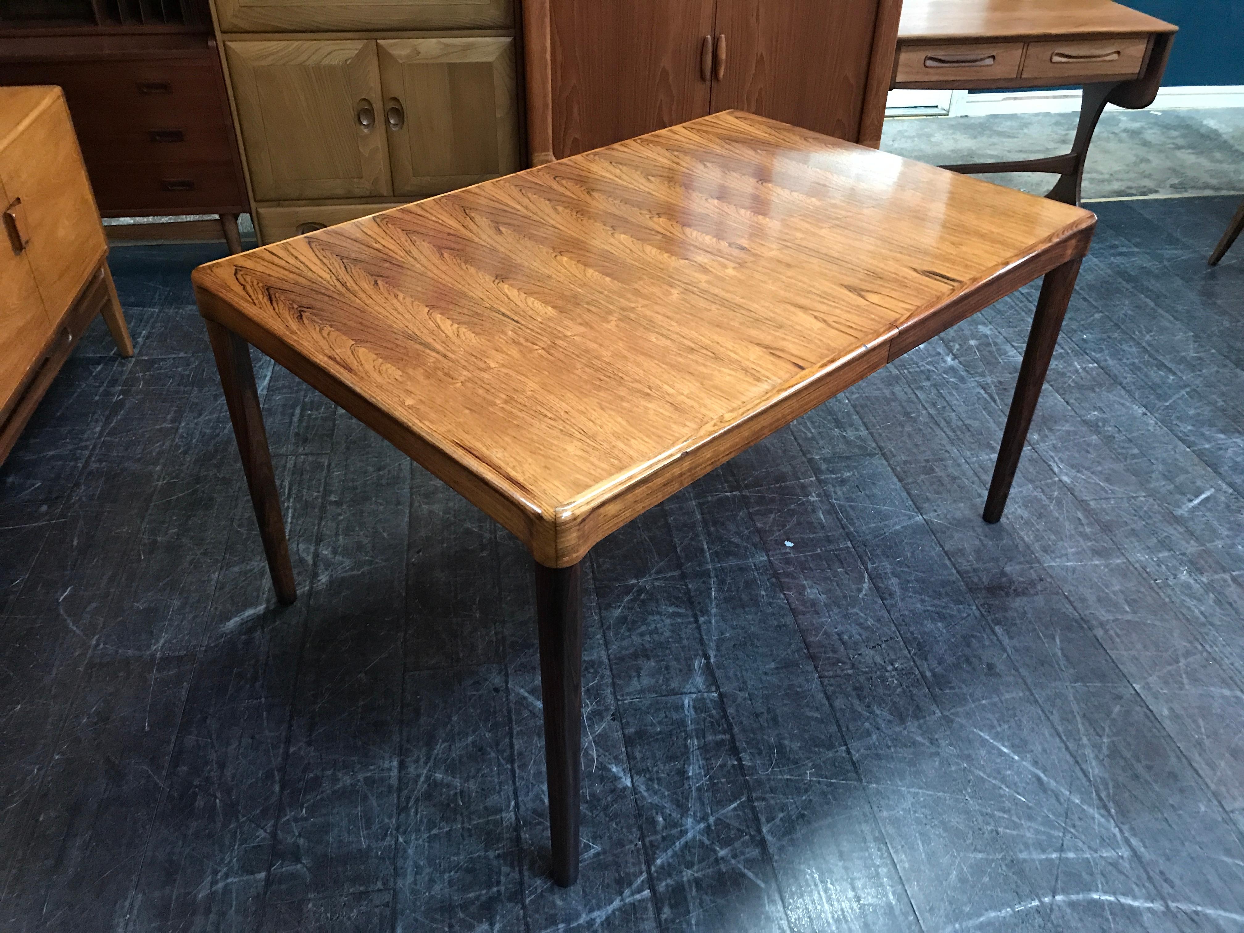 Mid-Century Modern Extending Danish Dining Table in Rosewood by H W Klein for Bramin For Sale