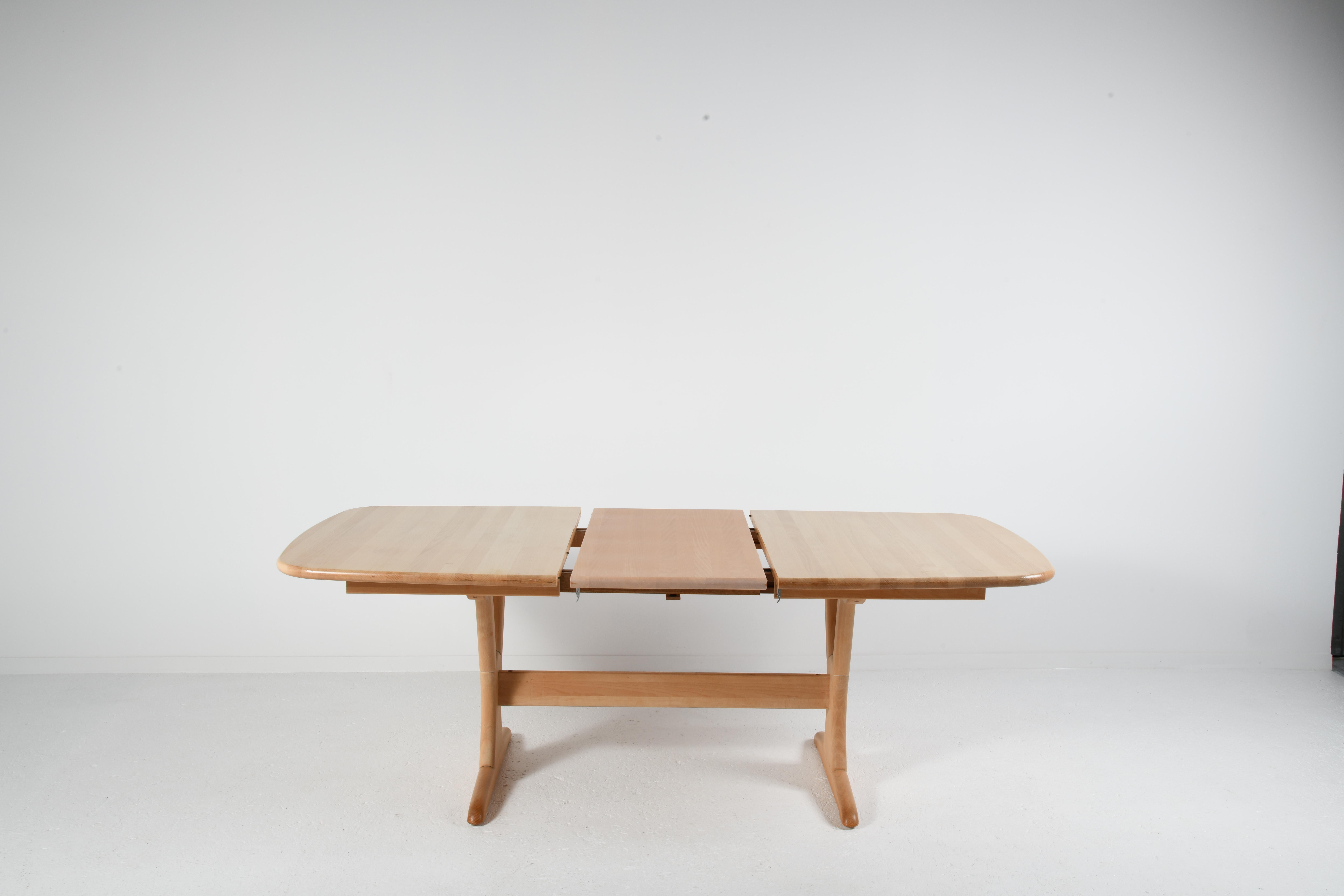 Late 20th Century Extending danish large table solid beech with amazing system for 6 to 12 seats