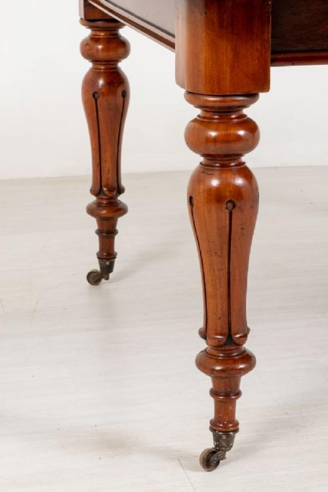 Extending Dining Table William IV Mahogany For Sale 3