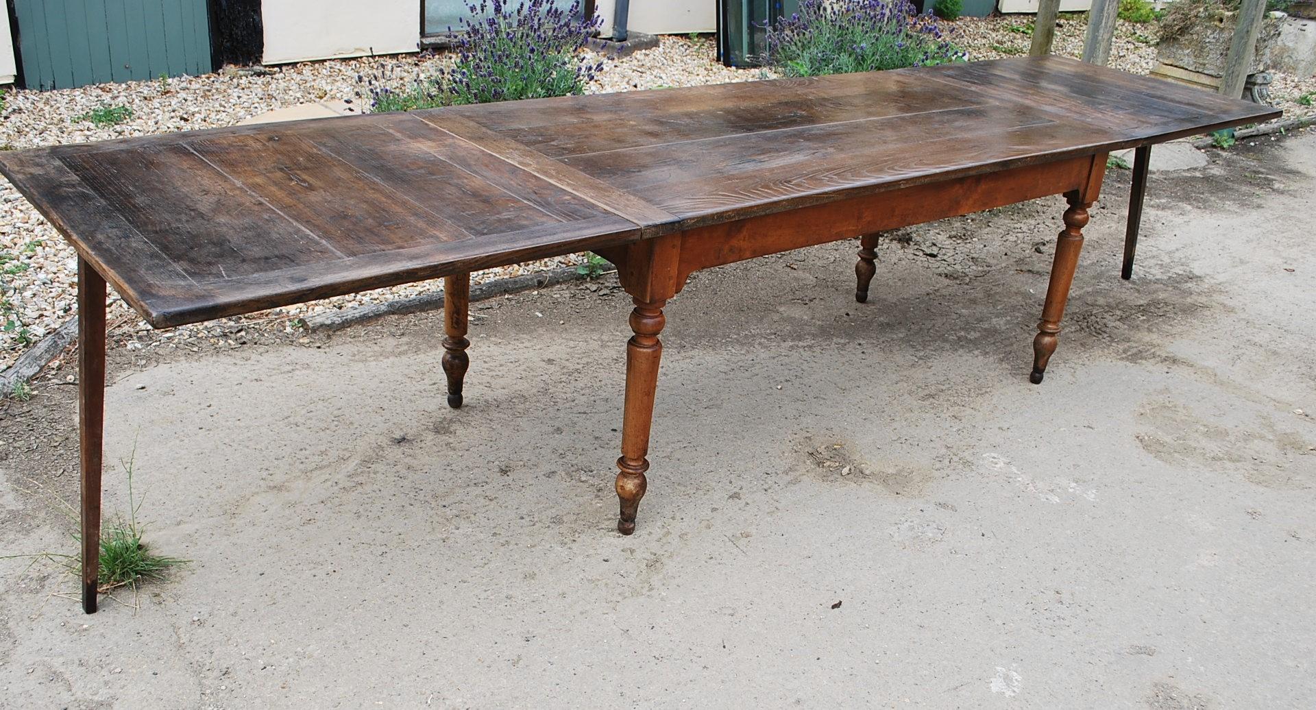 French Provincial Extending French Farmhouse Dining Kitchen Table For Sale