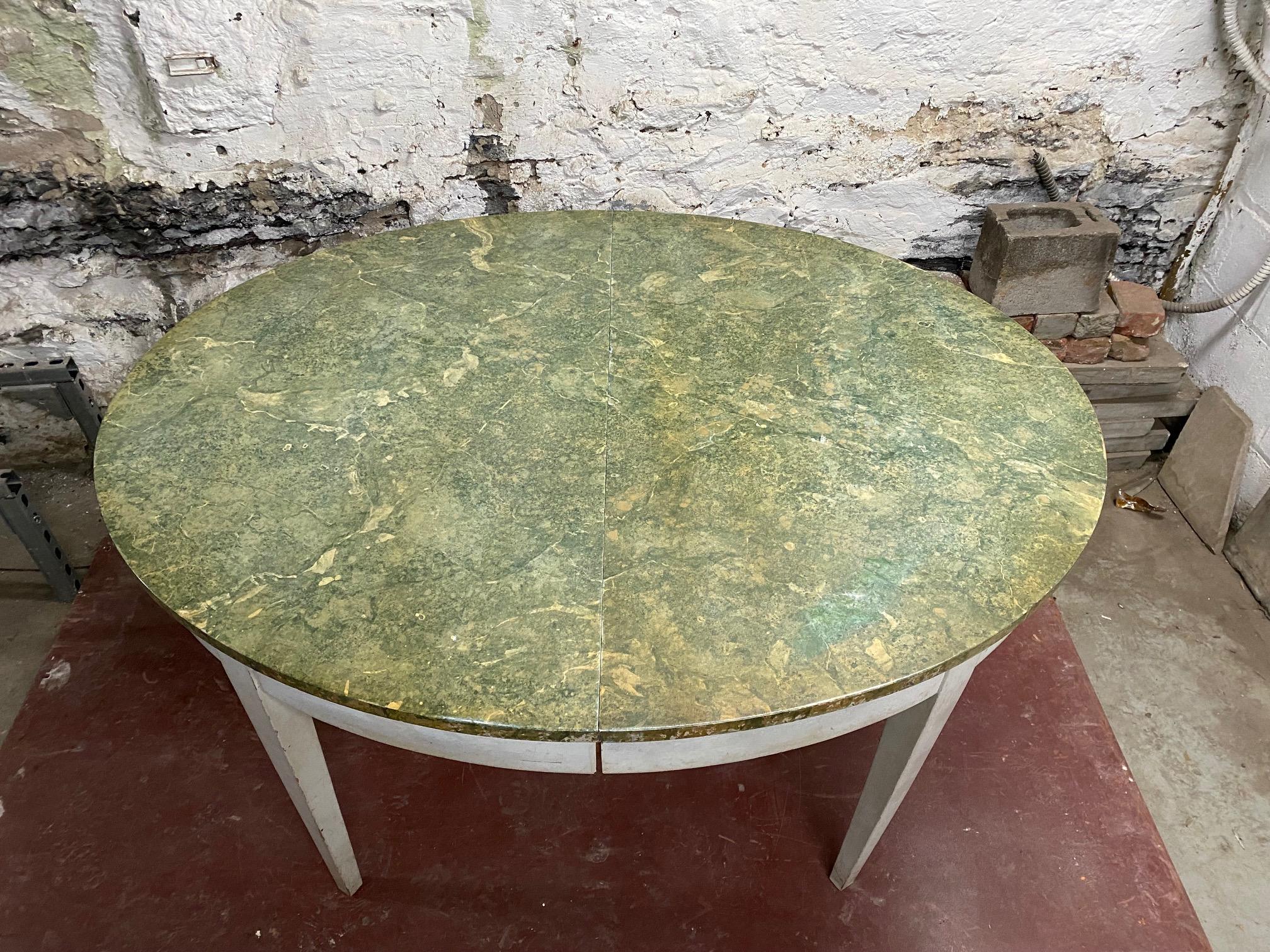 Early 20th Century Extending Gustavian Style Painted Wood Dining Table For Sale