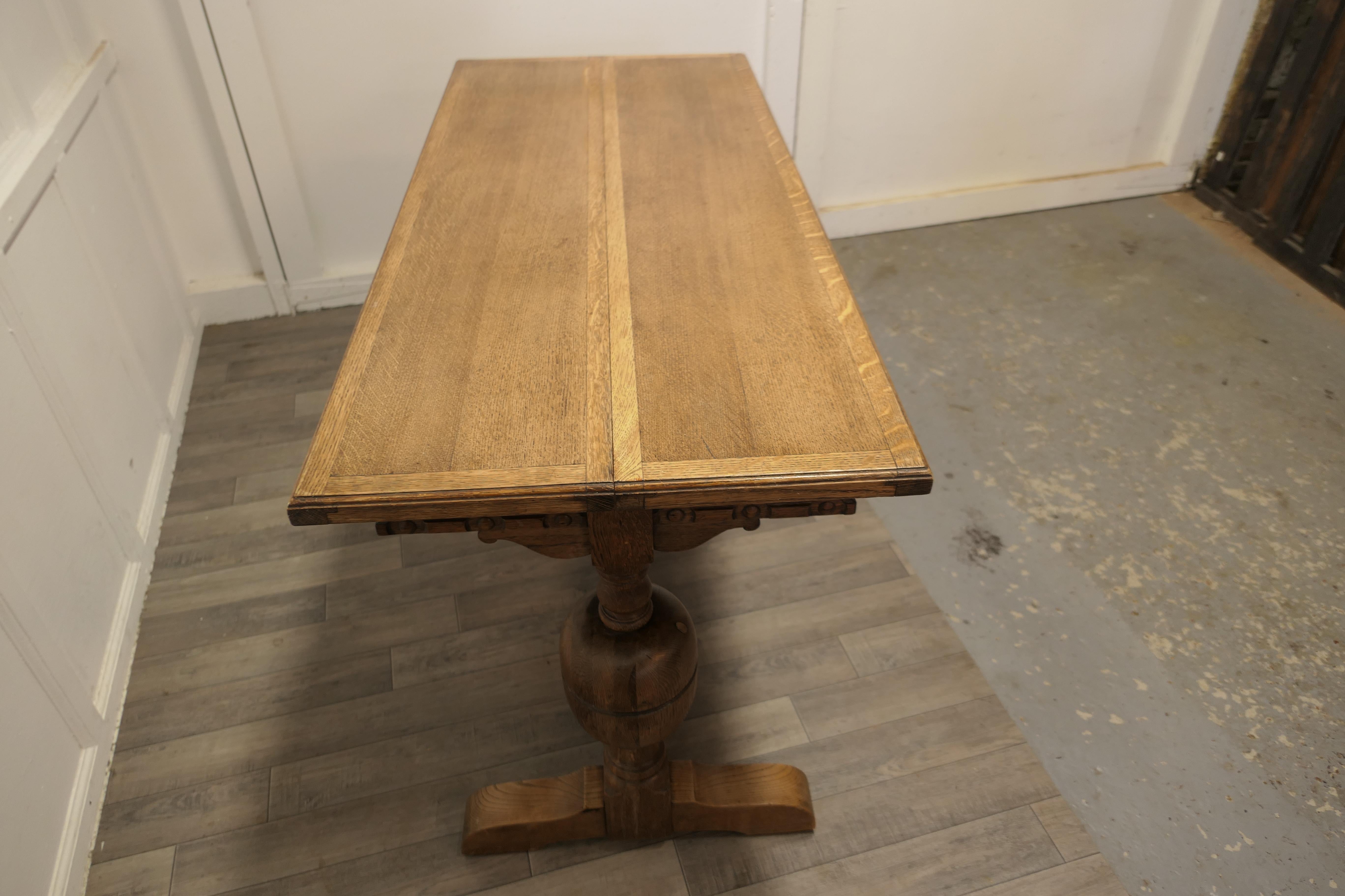Extending Oak Refectory Dining Table  5