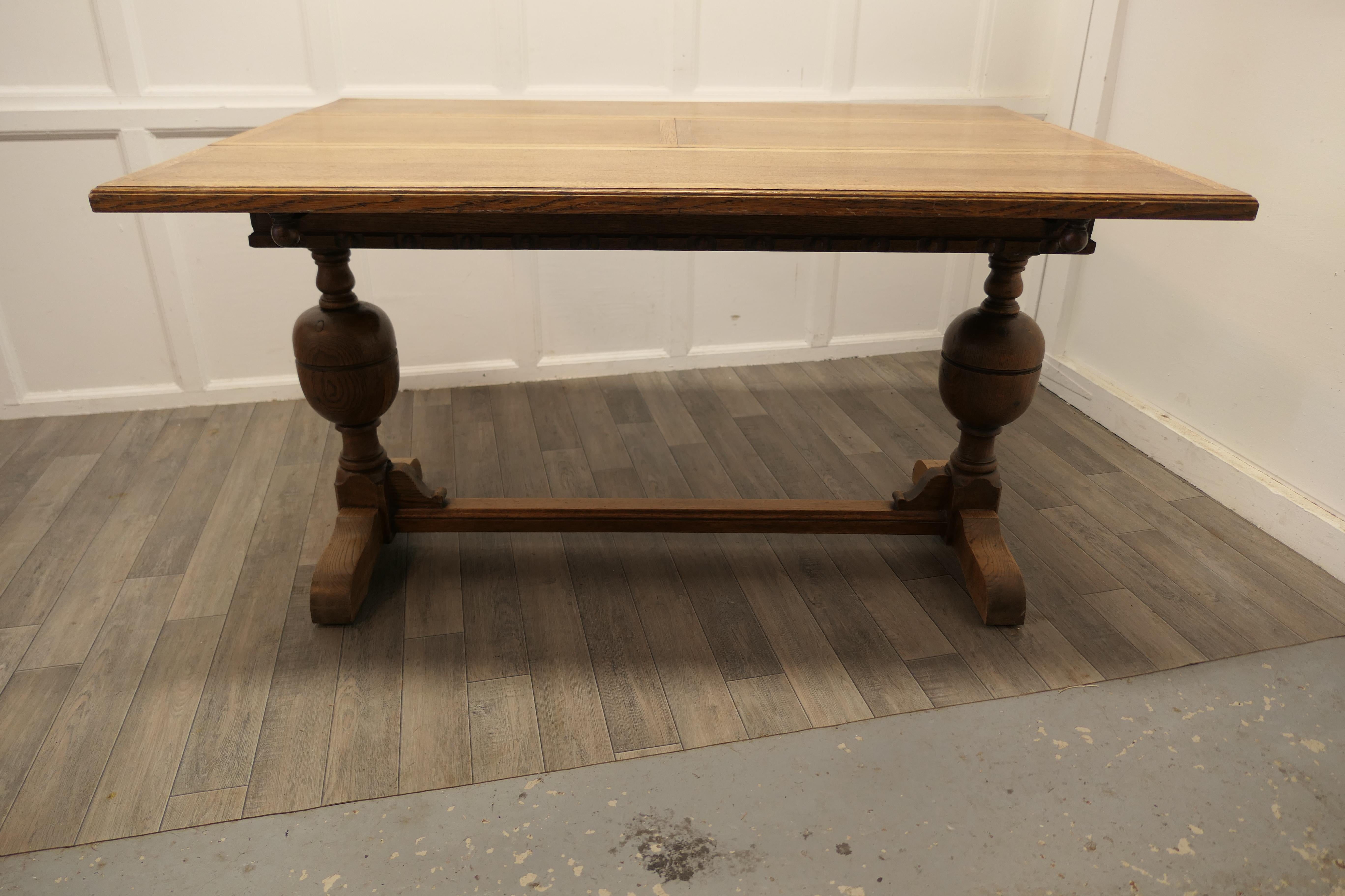 Extending Oak Refectory Dining Table  7