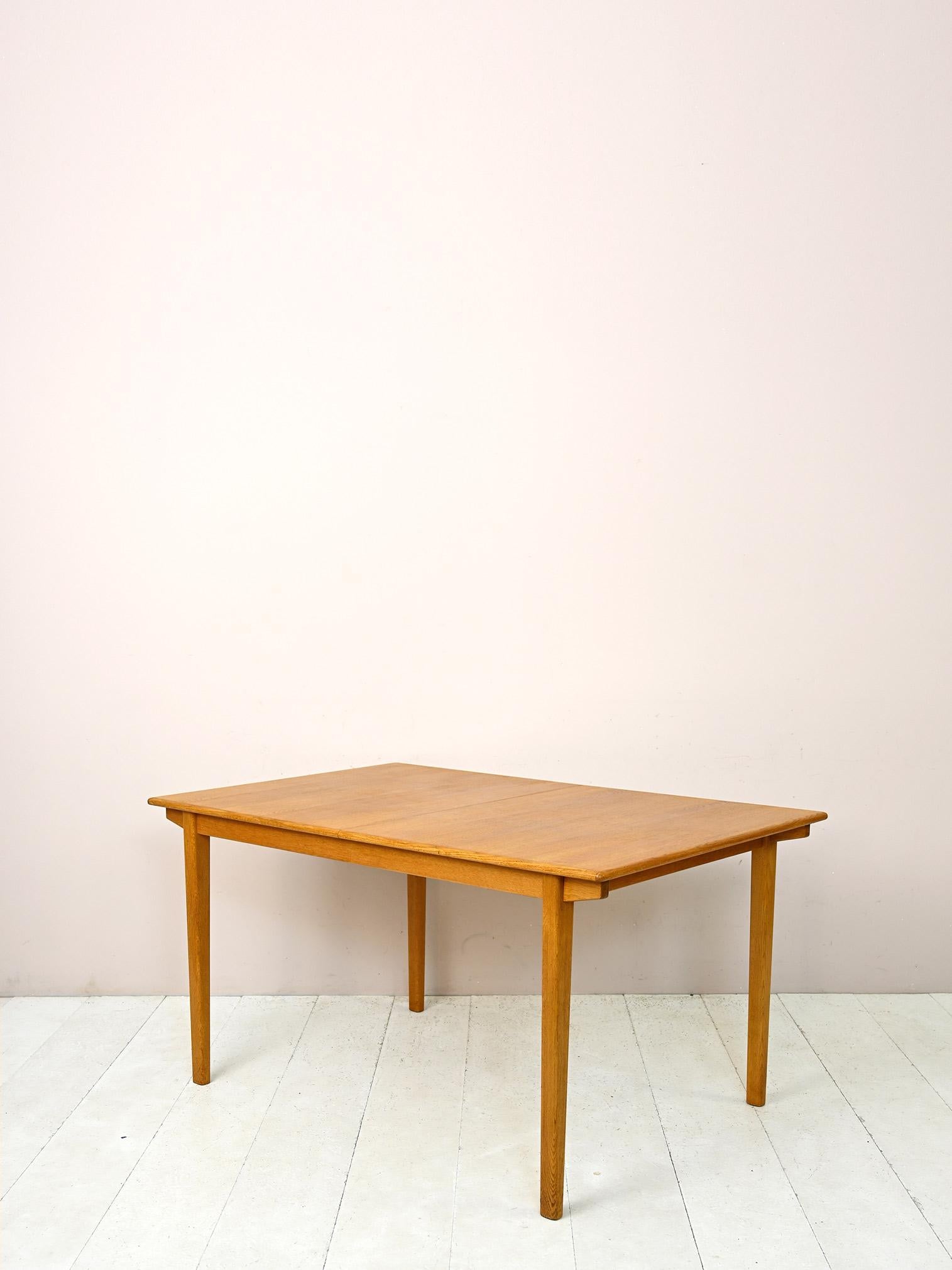 Mid-20th Century Extending Oak Table For Sale