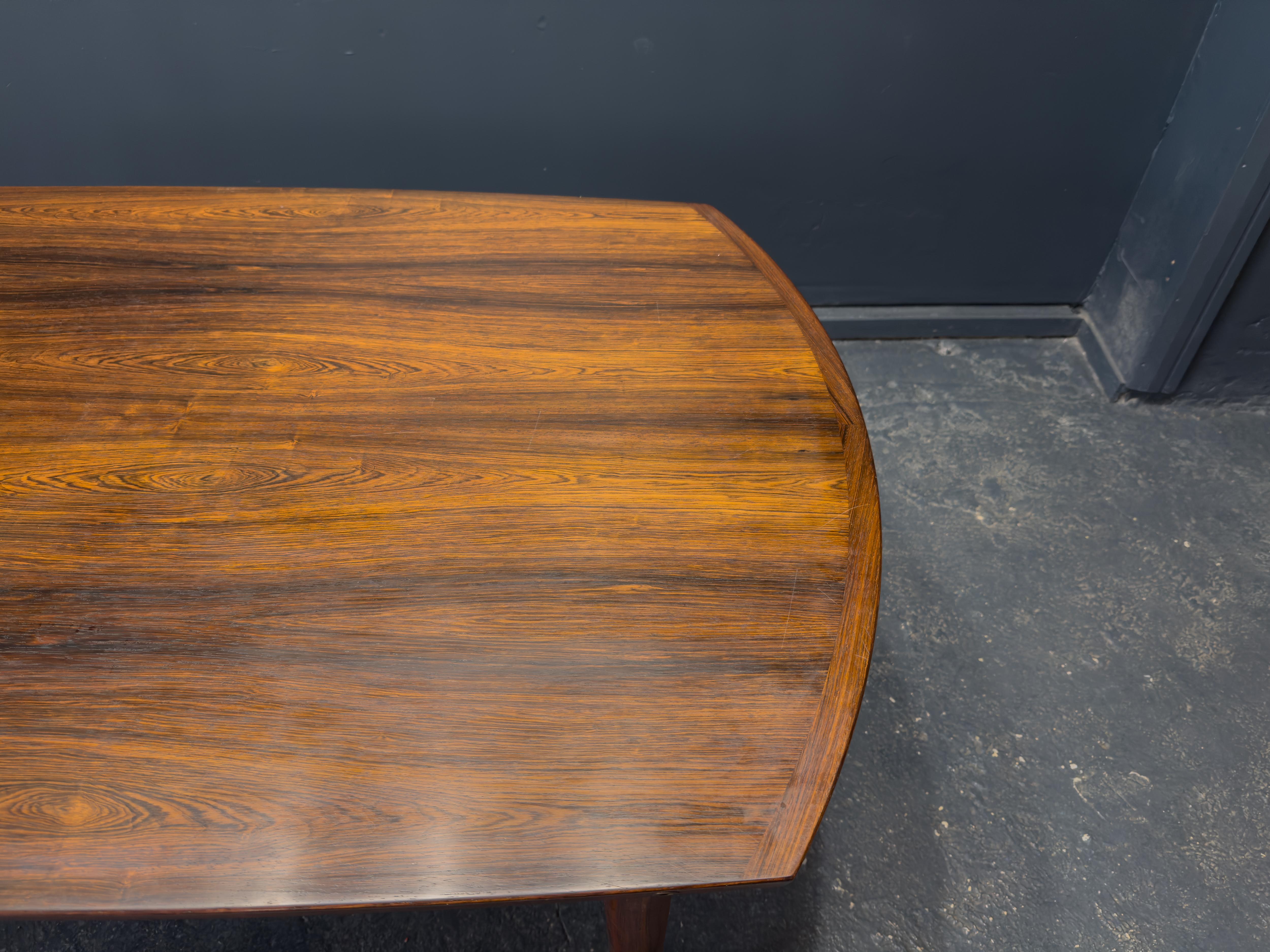 Mesa de comedor redonda extensible en venta 6