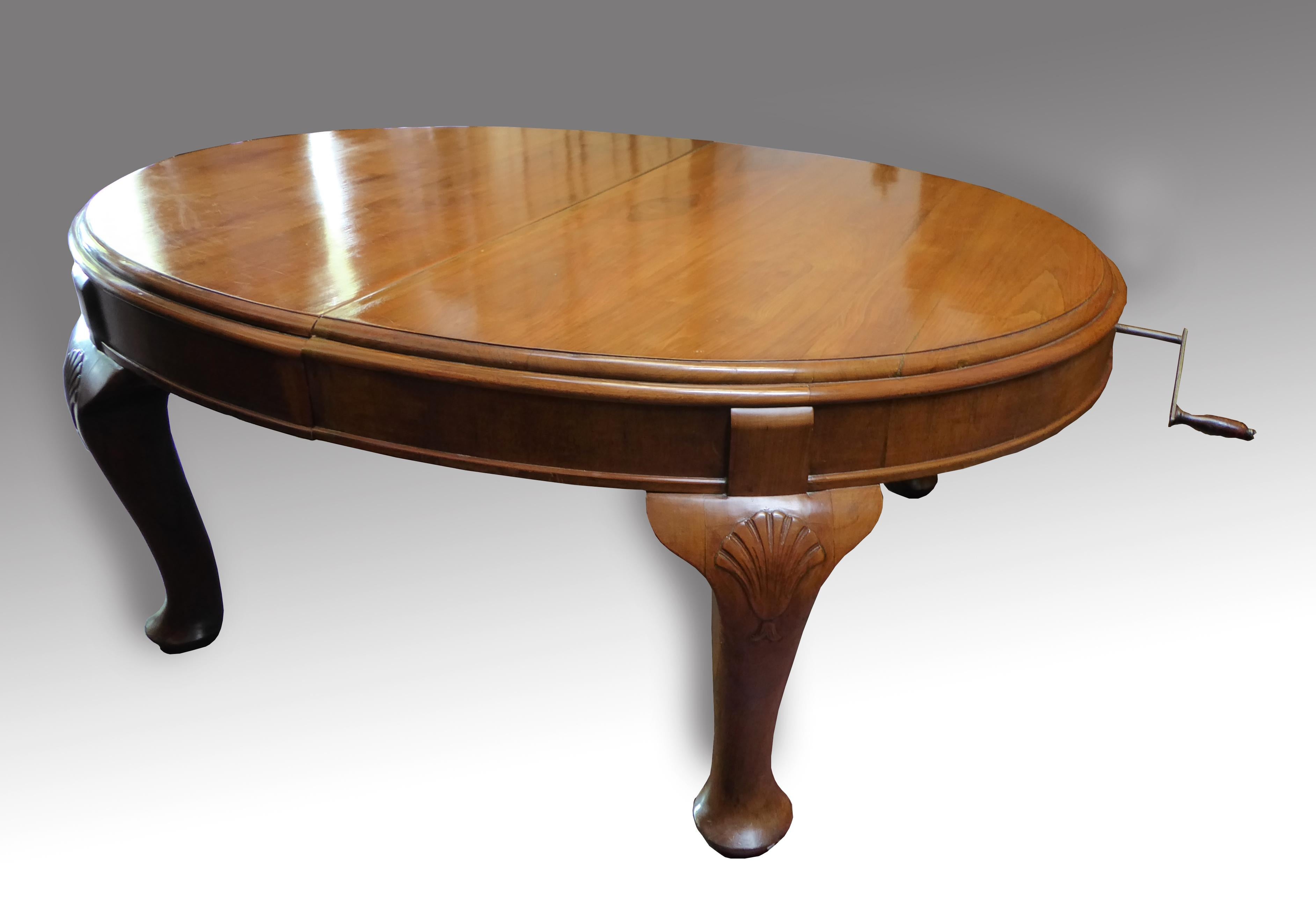 Extending Solid Walnut Dining Table For Sale 5