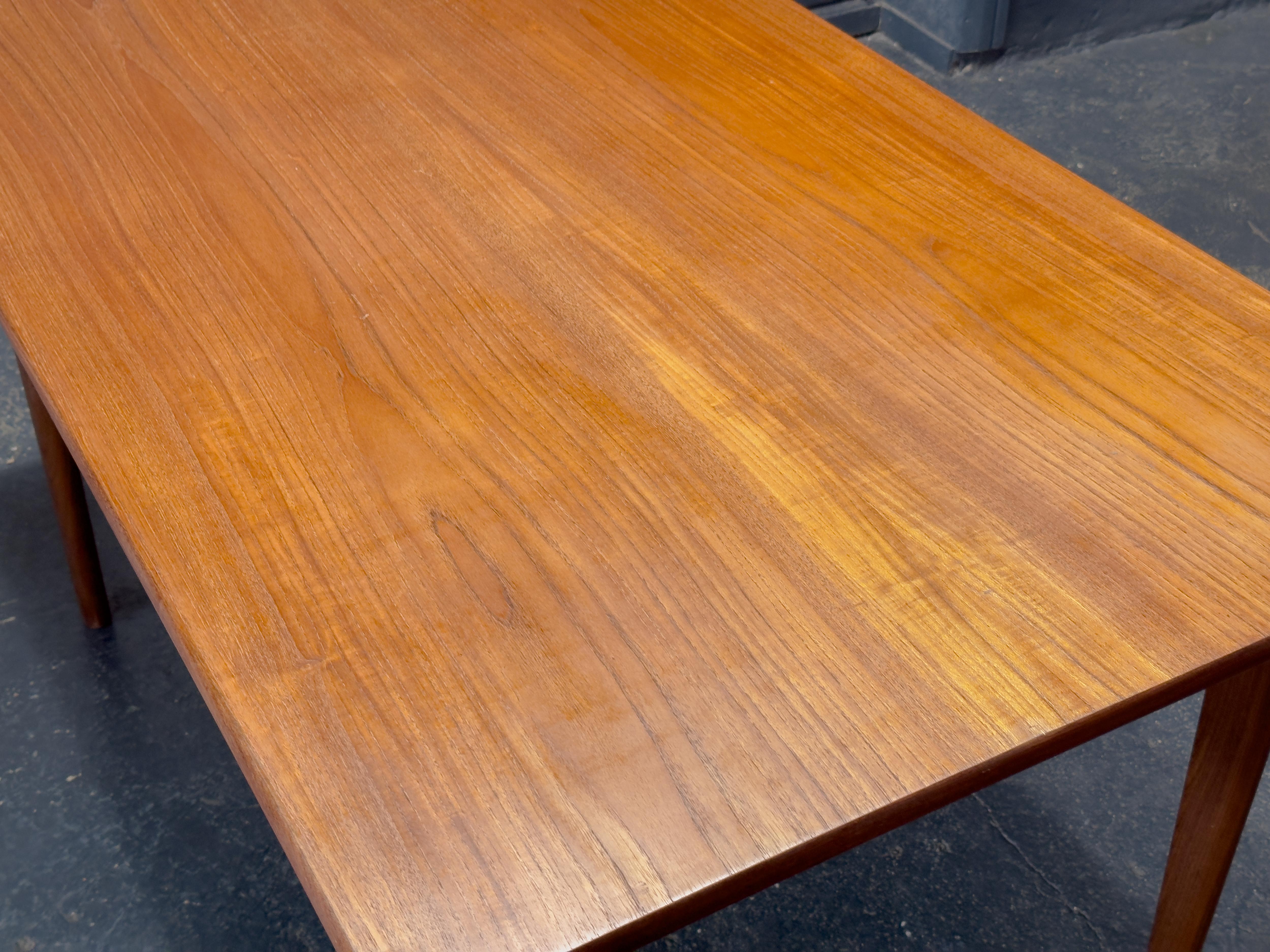 Extending Teak Rectangular Dining Table For Sale 3