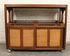 Extending Top Mid-Century Cart