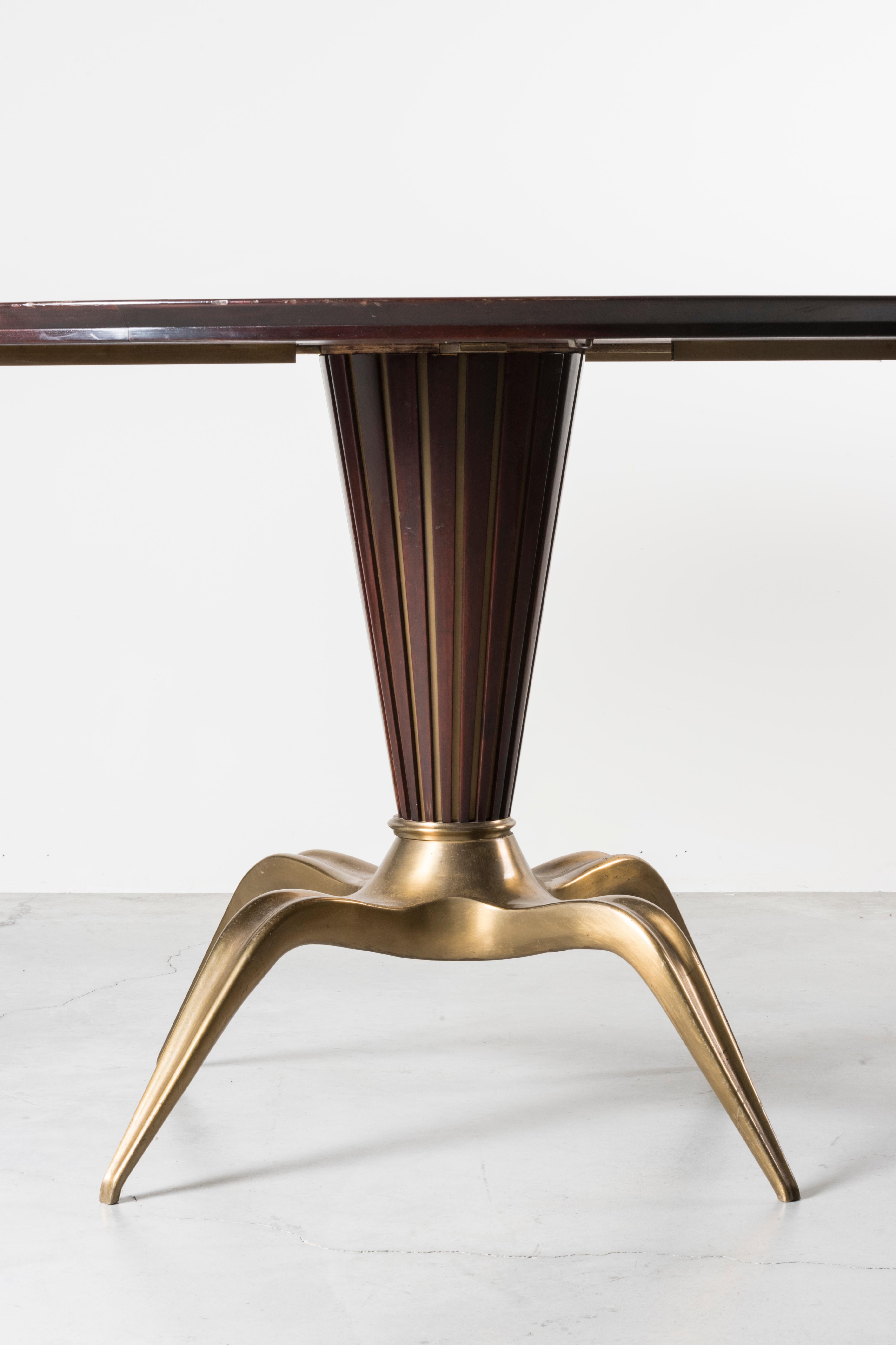 Mid-Century Modern Extensible Dining Table by Melchiorre Bega