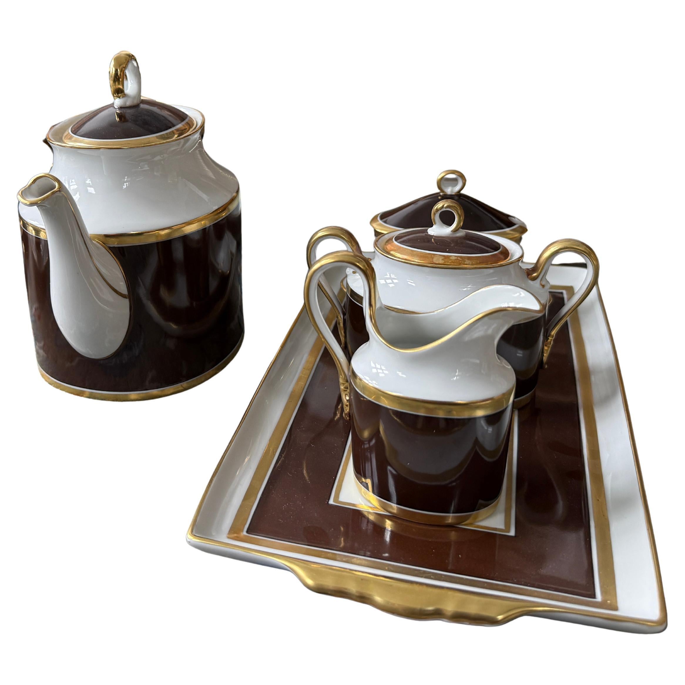 Extensive 159 Piece Richard Ginori Contessa Porcelain Dinner and Tea Service (Gold) im Angebot
