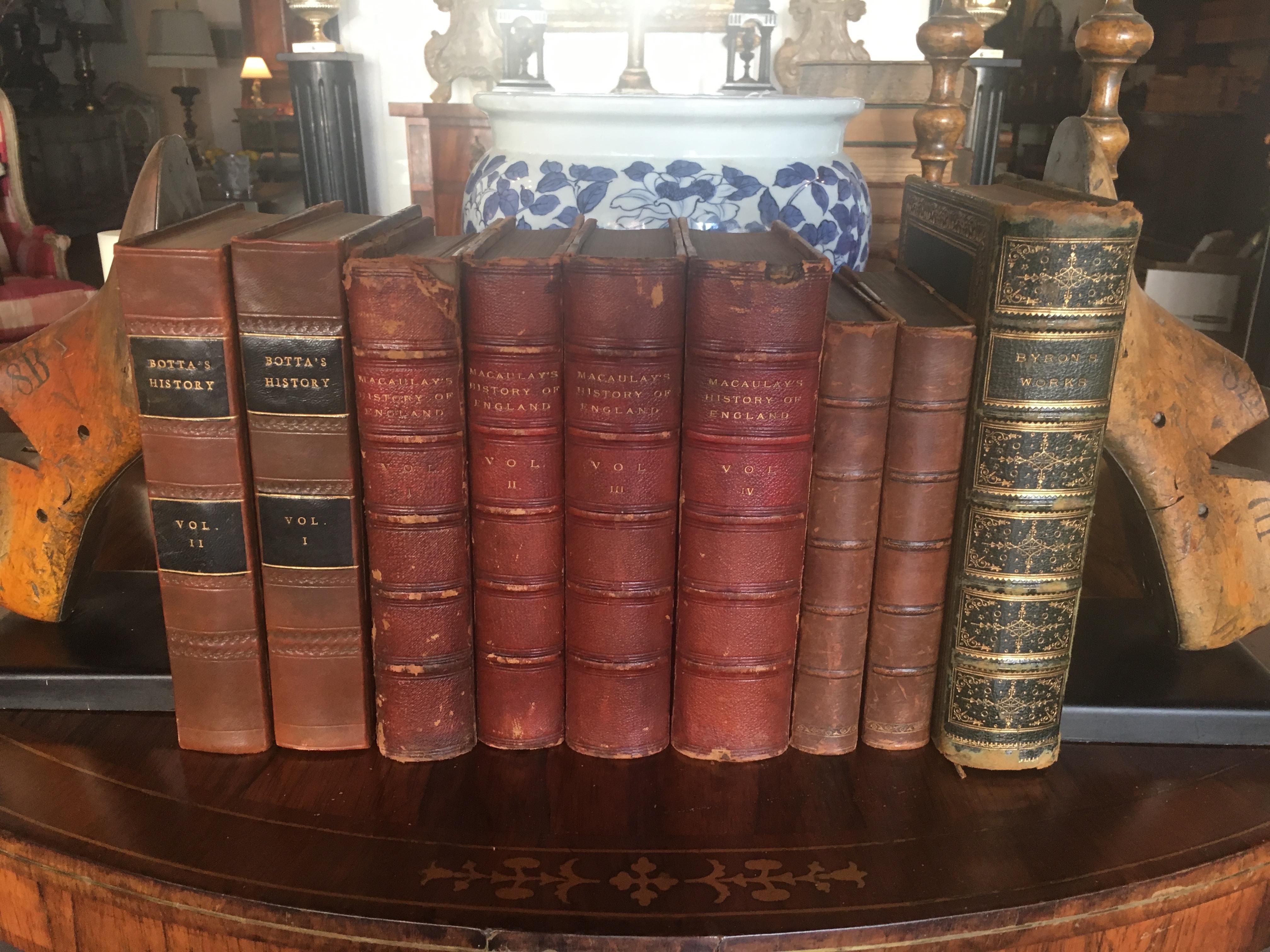 Umfangreiche Sammlung von ledergebundenen Büchern aus dem 19. Jahrhundert Preis pro Buch Englisch im Angebot 4