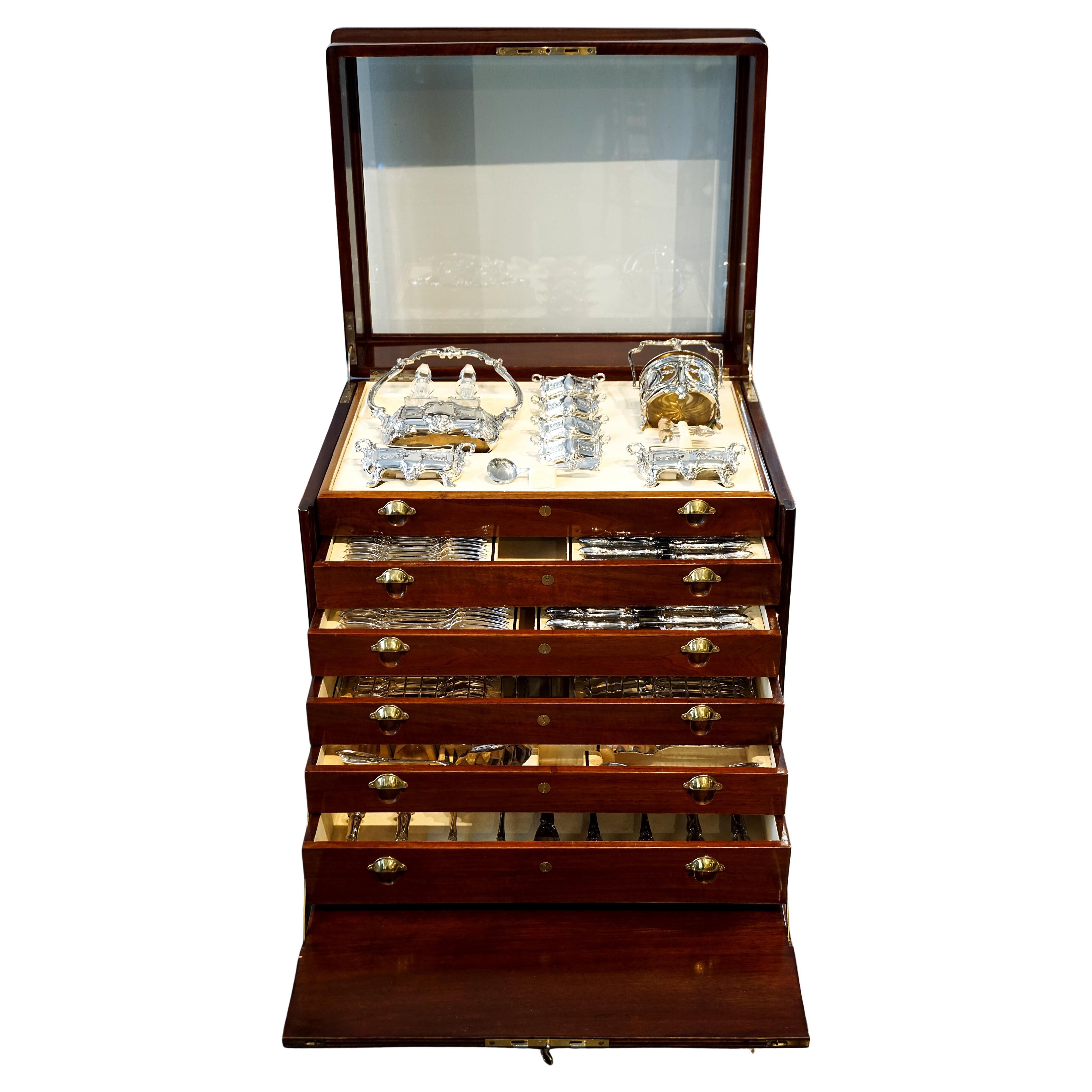 Extensive Cutlery Set For 12 Persons Orig. Case, CESA Mirabeau, Italy Early 20th in vendita