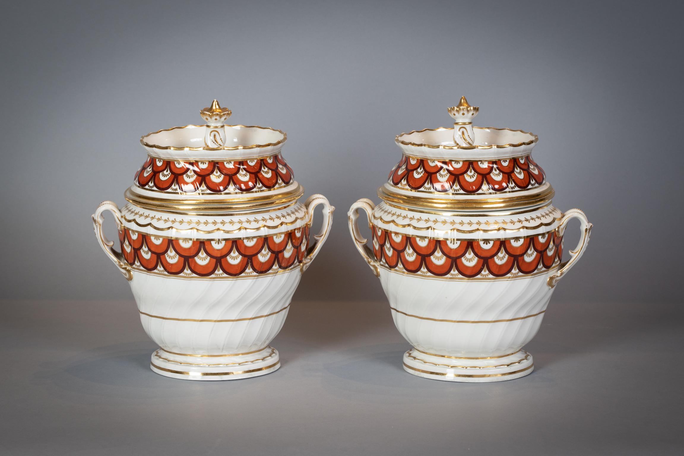 Extensive English Porcelain Dessert Service, Flight and Barr, circa 1792 In Good Condition For Sale In New York, NY