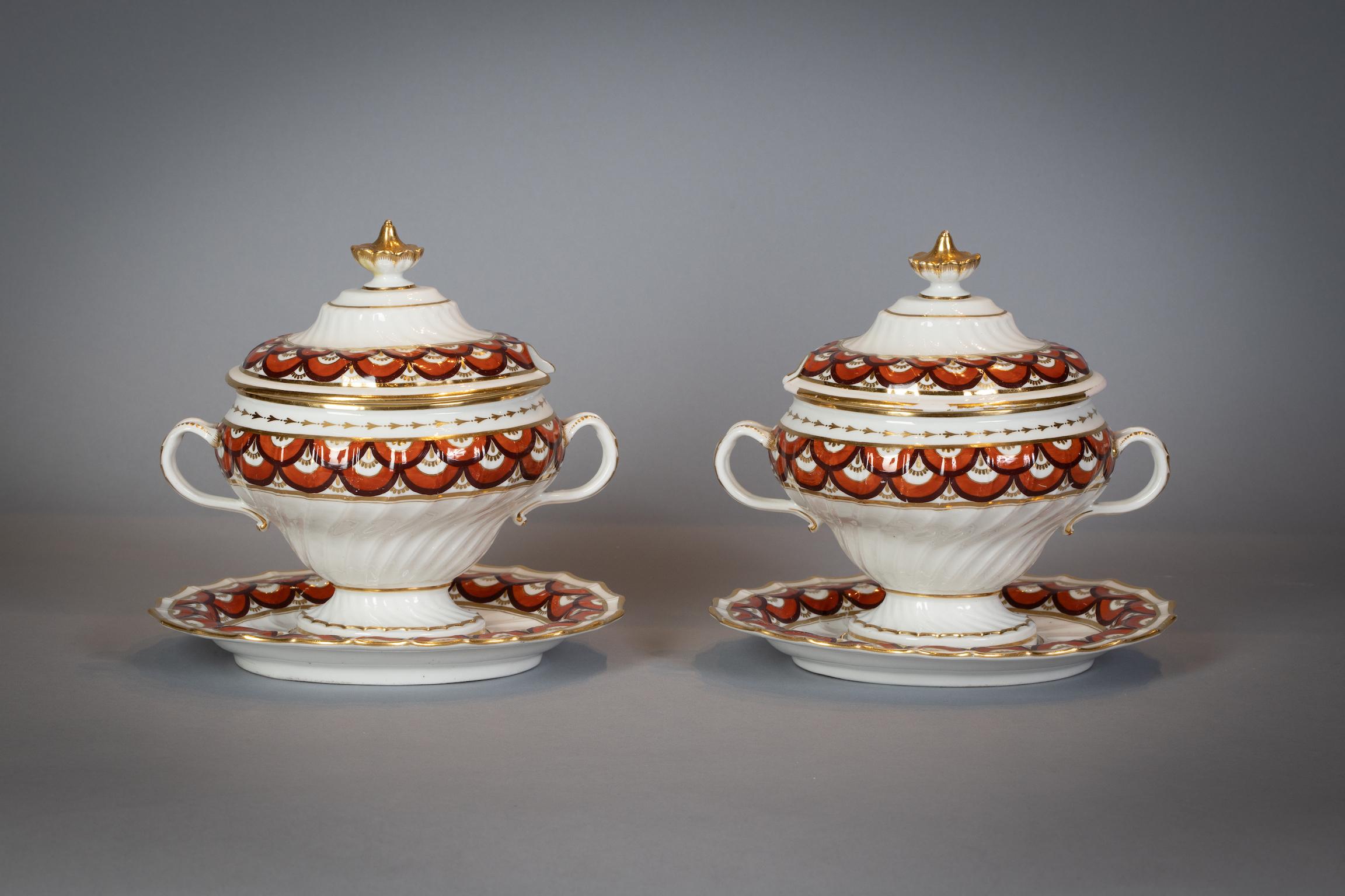 Extensive English Porcelain Dessert Service, Flight and Barr, circa 1792 For Sale 2