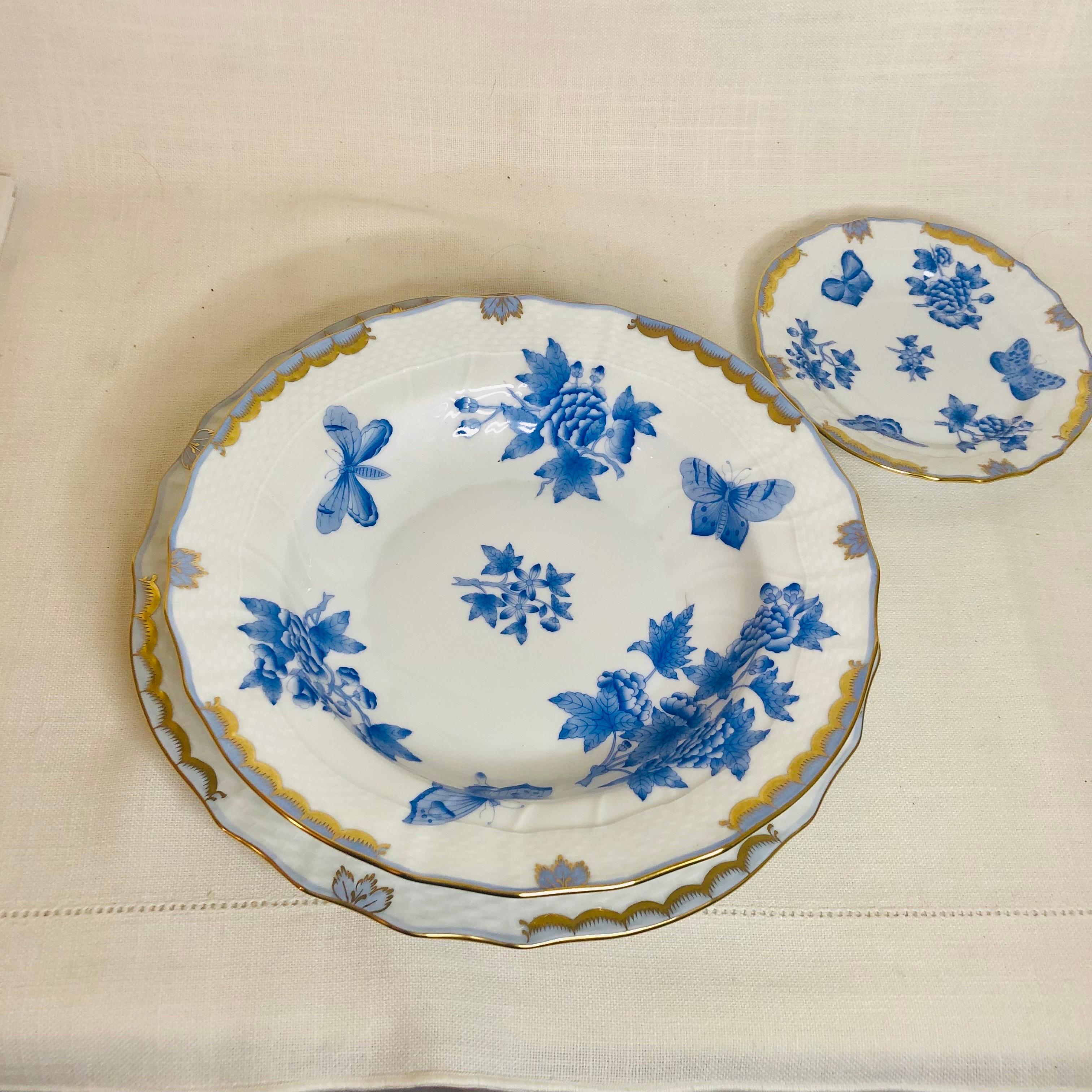 Late 20th Century Extensive Herend Fortuna Dinner Service Painted with Butterflies and Flowers For Sale