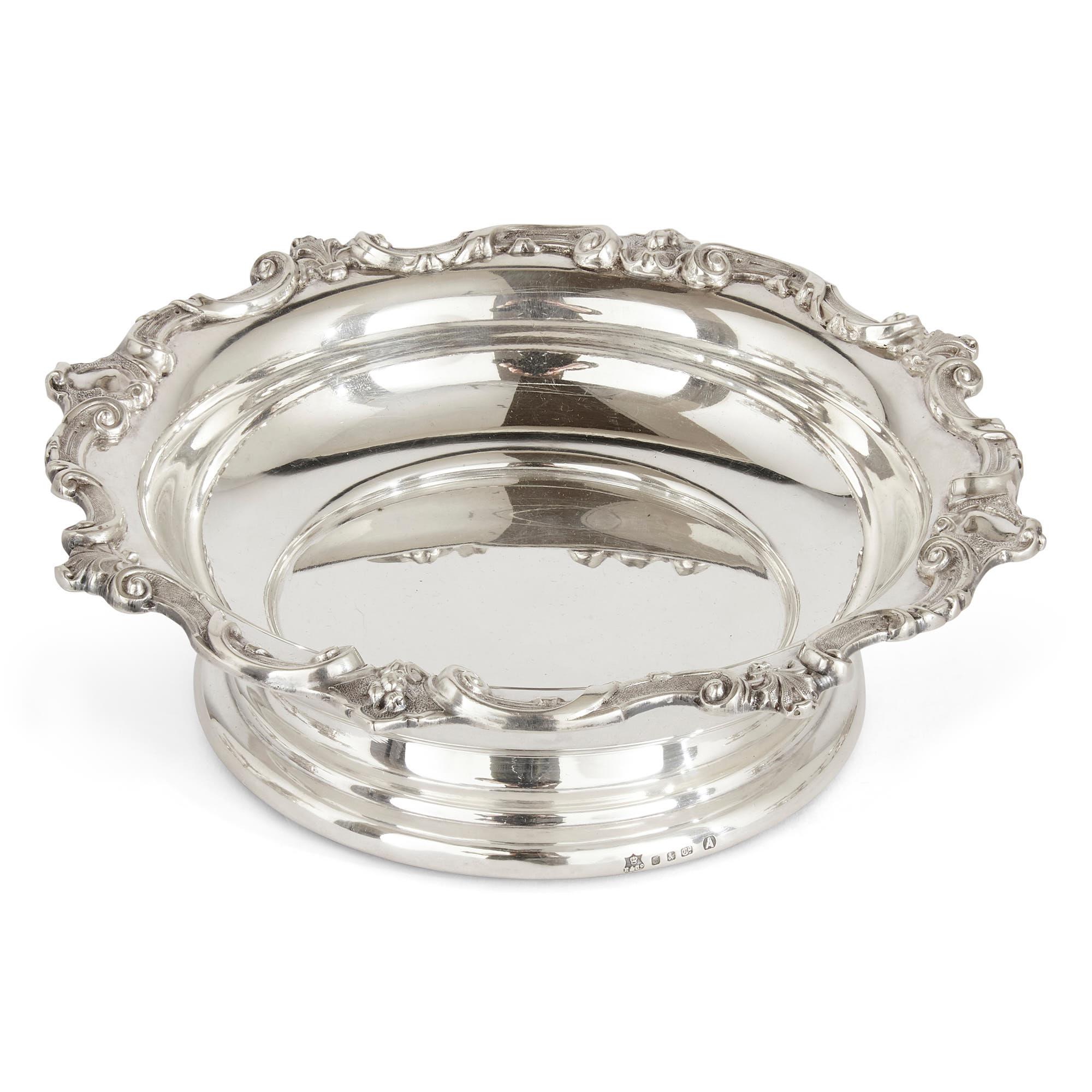 19th Century Extensive Silver-Plate Table Service by English Firm Elkington For Sale